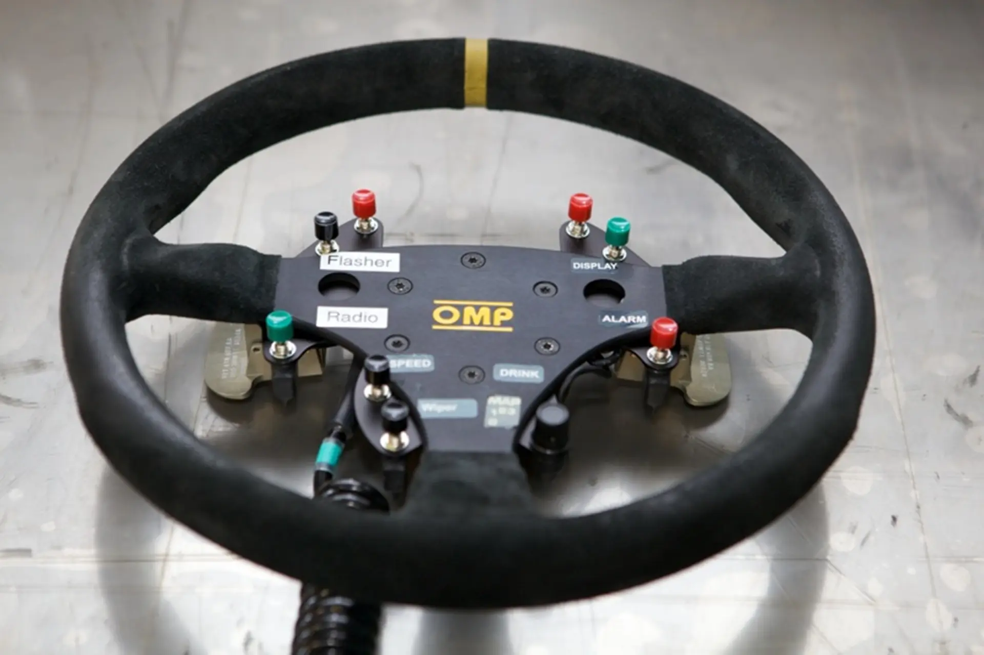 steering wheel with paddle shift