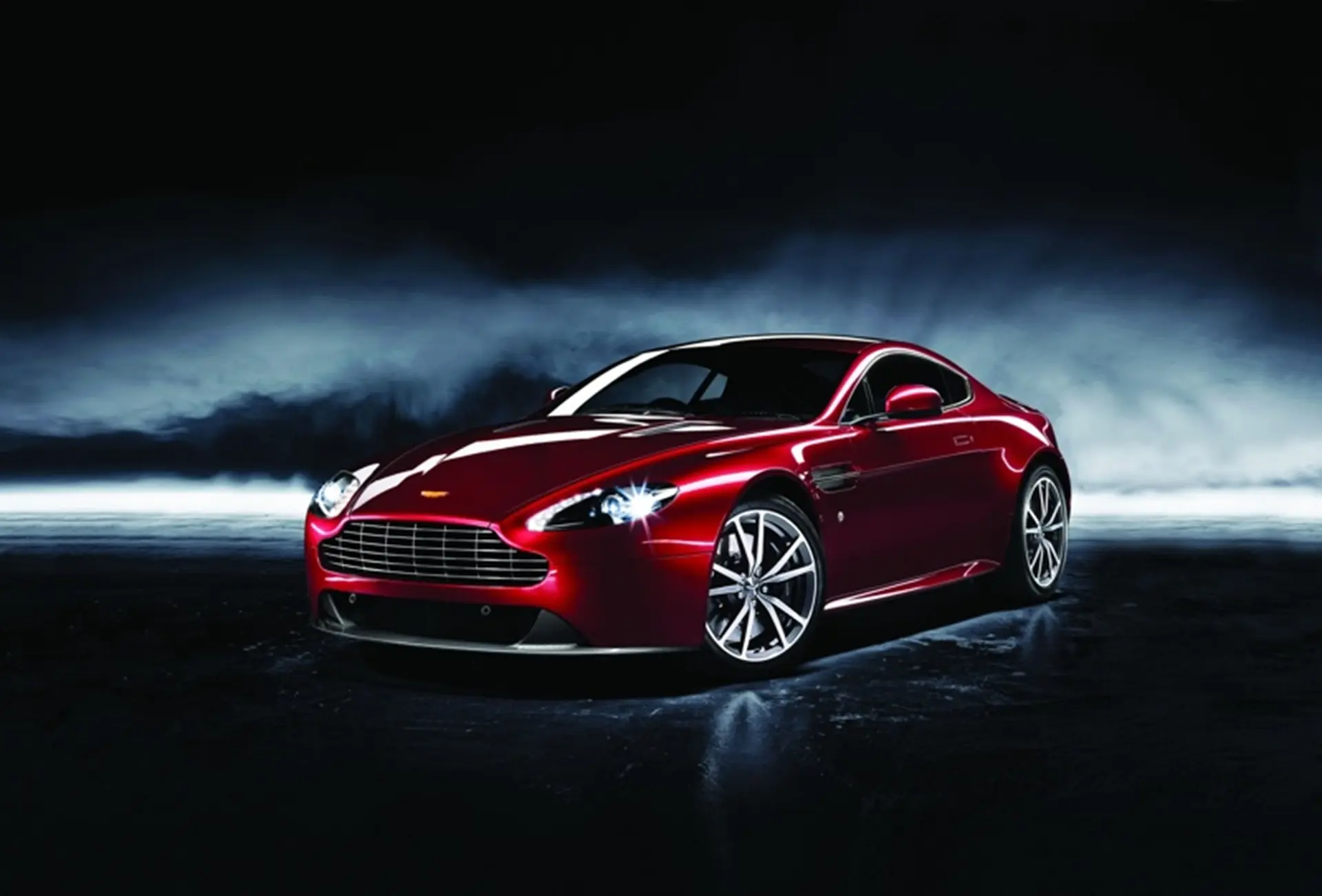 Aston Martin 2012 - Dragon 88