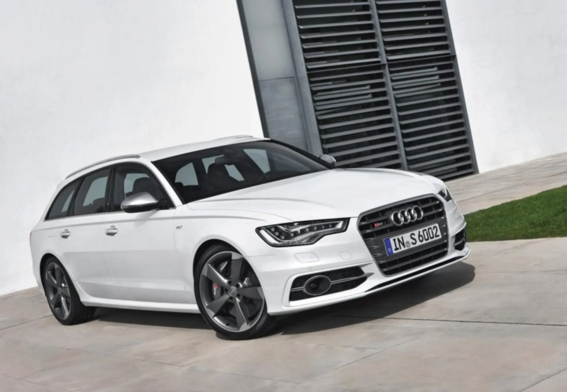 Audi S6 Avant