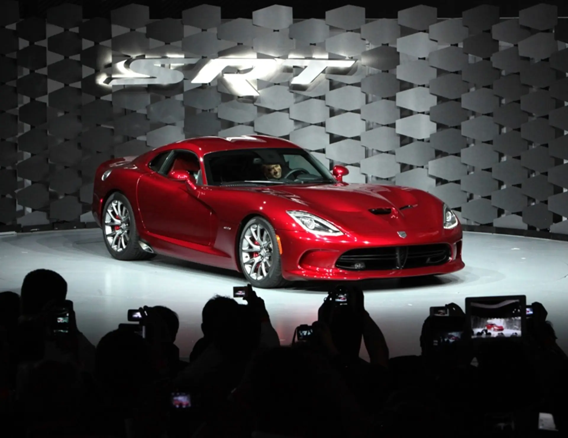 Dodge-SRT-Viper 2013
