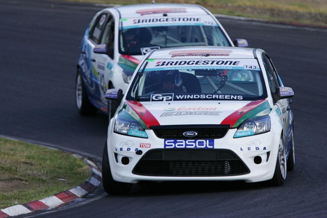 Hat Trick For Team Ford Racing