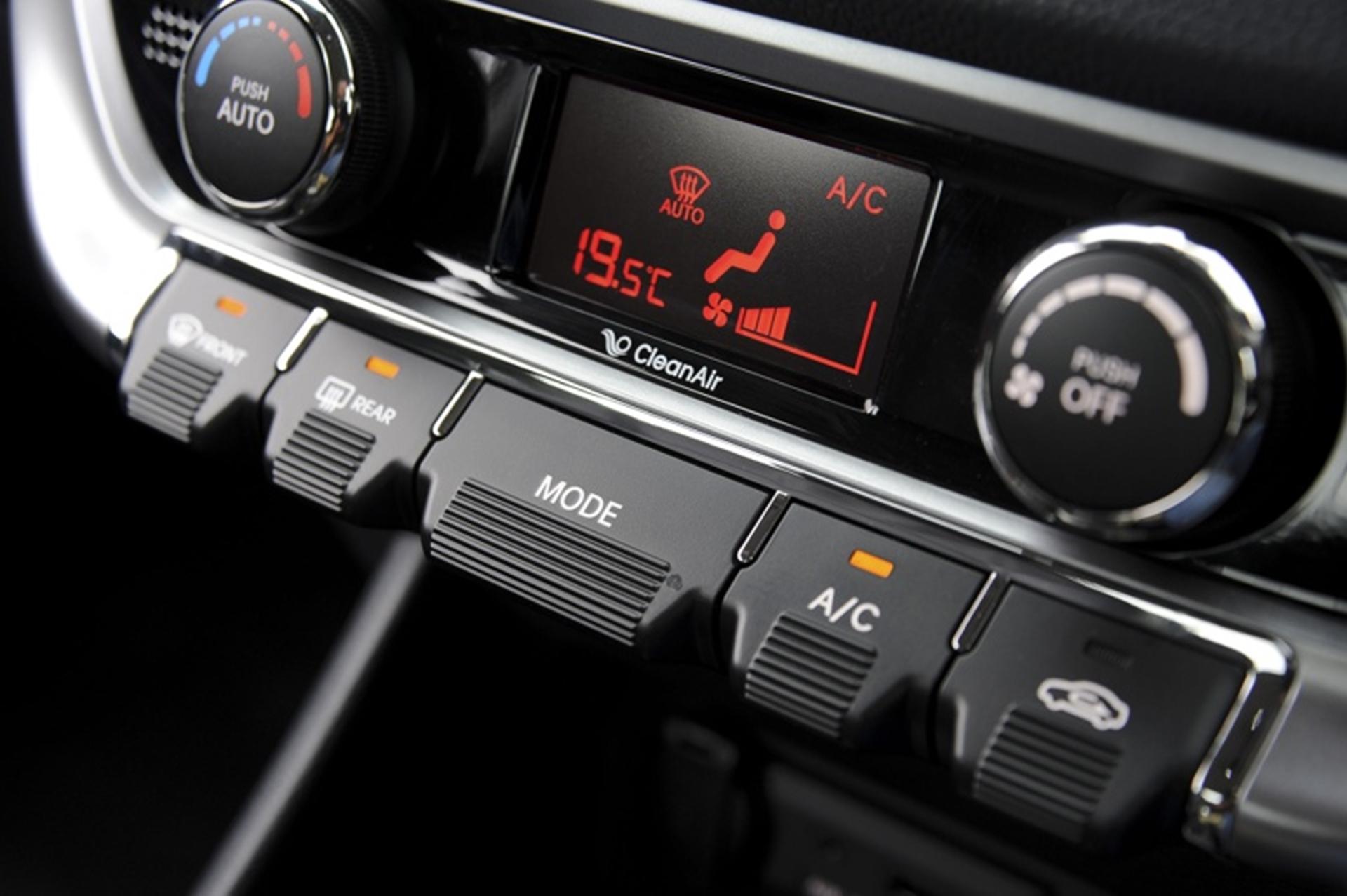 Kia Motors South Africa: Kia Rio Comfort and Convenience