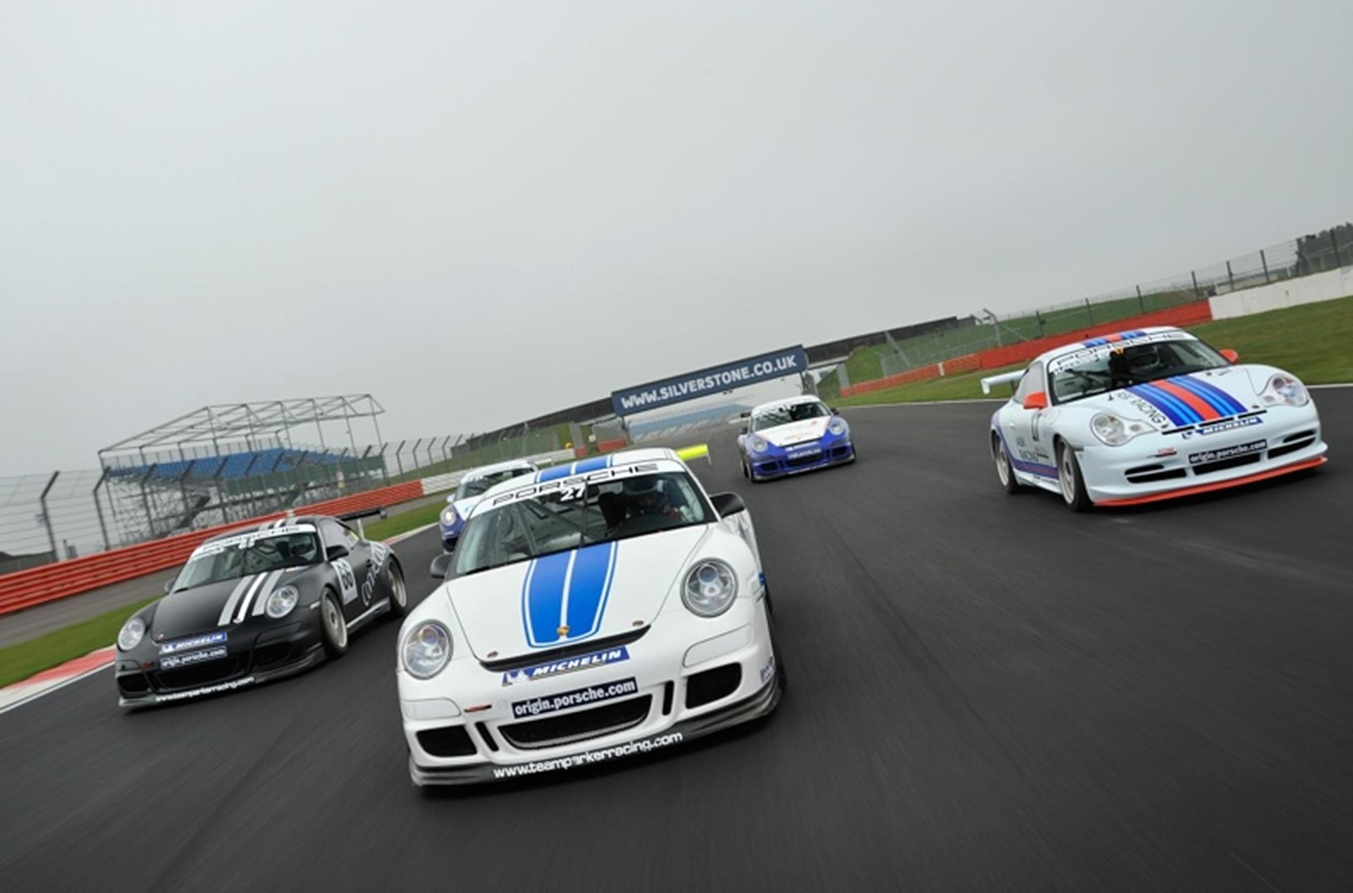 PORSCHE GT3 CUP CHALLENGE OPENS AT SNETTERTON