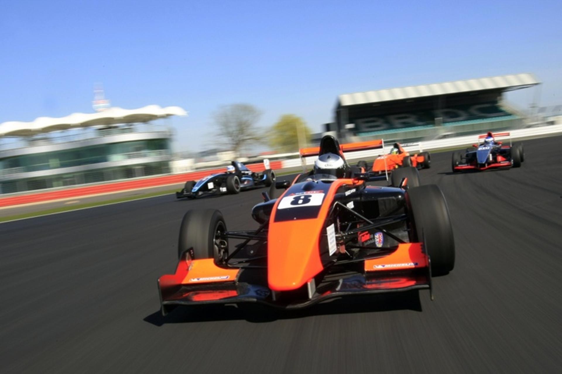 WEBSTER & MALVERN HELP BOOST FORMULA RENAULT BARC GRID TO 25