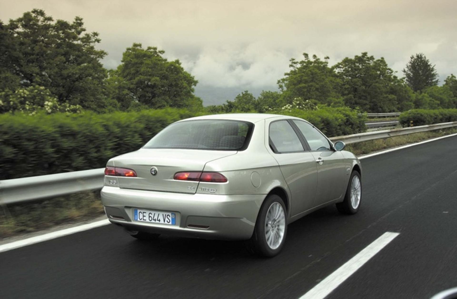 THE ALFA ROMEO 156 1.9 JTD AND 156 2.4 JTD JOIN THE MODEL RANGE