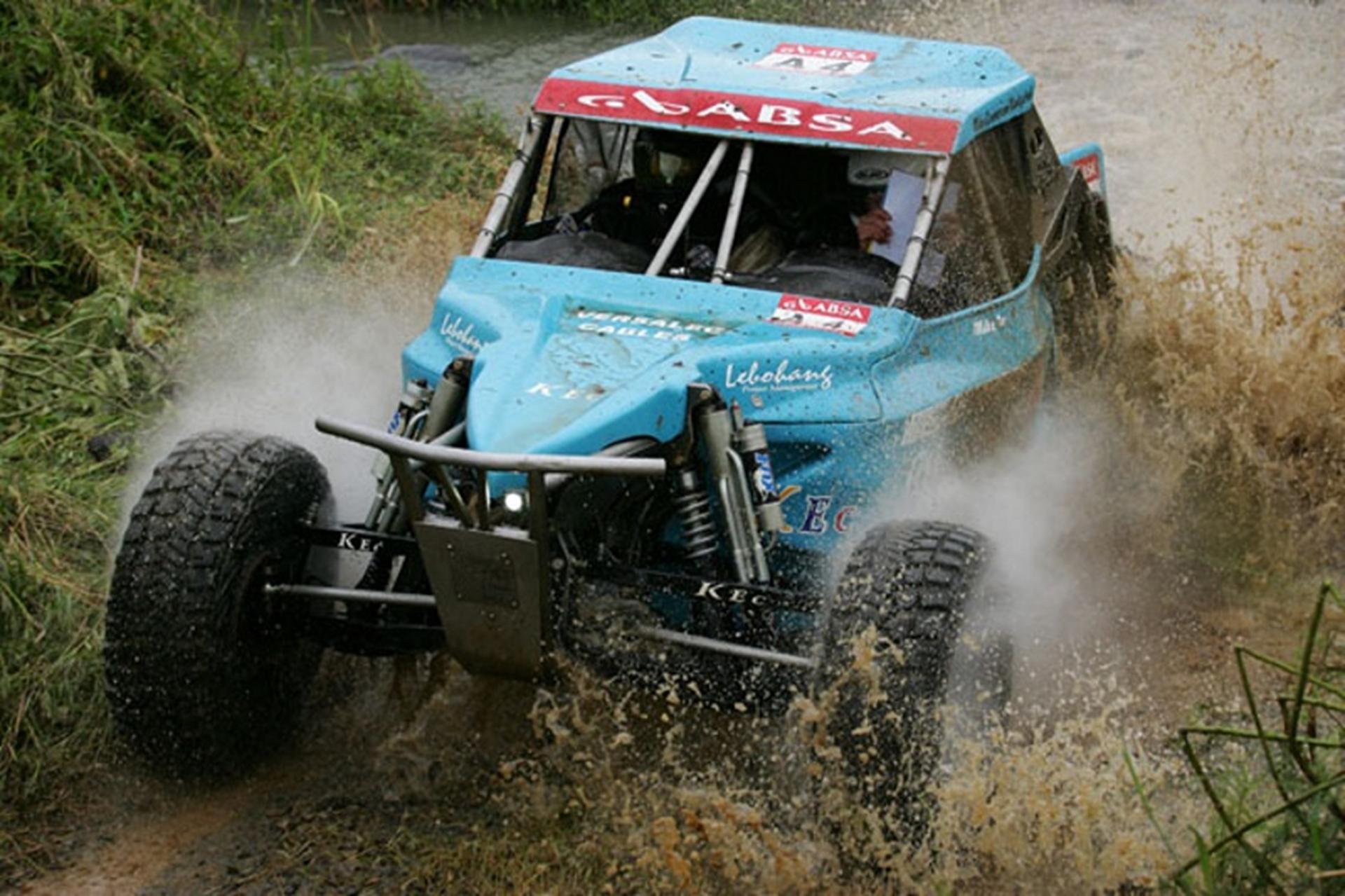Matthews and Smith dominate Atlas Copco Timbertrack 400