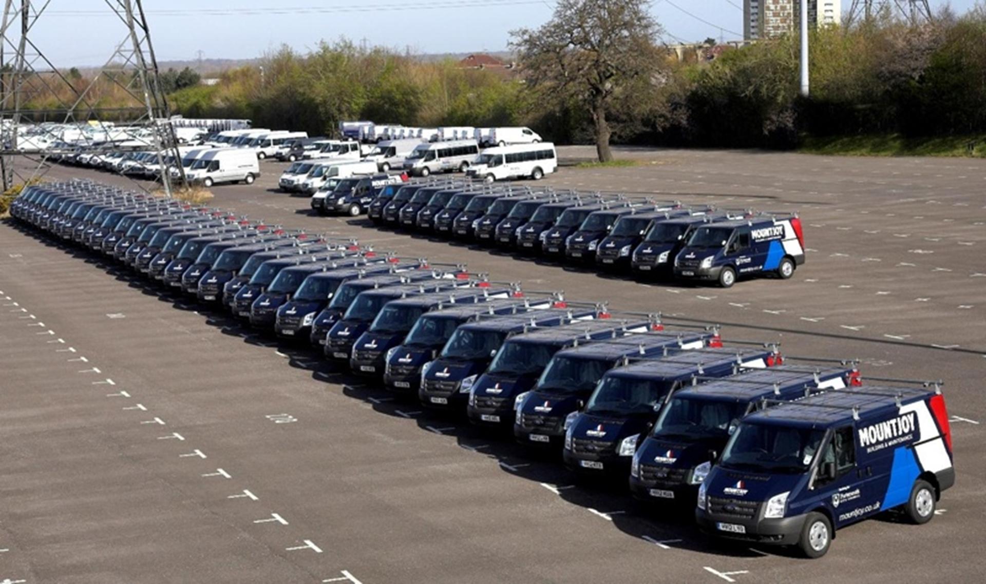 LEADING CONTRACTOR’S FLEET IS 100 PER CENT FORD