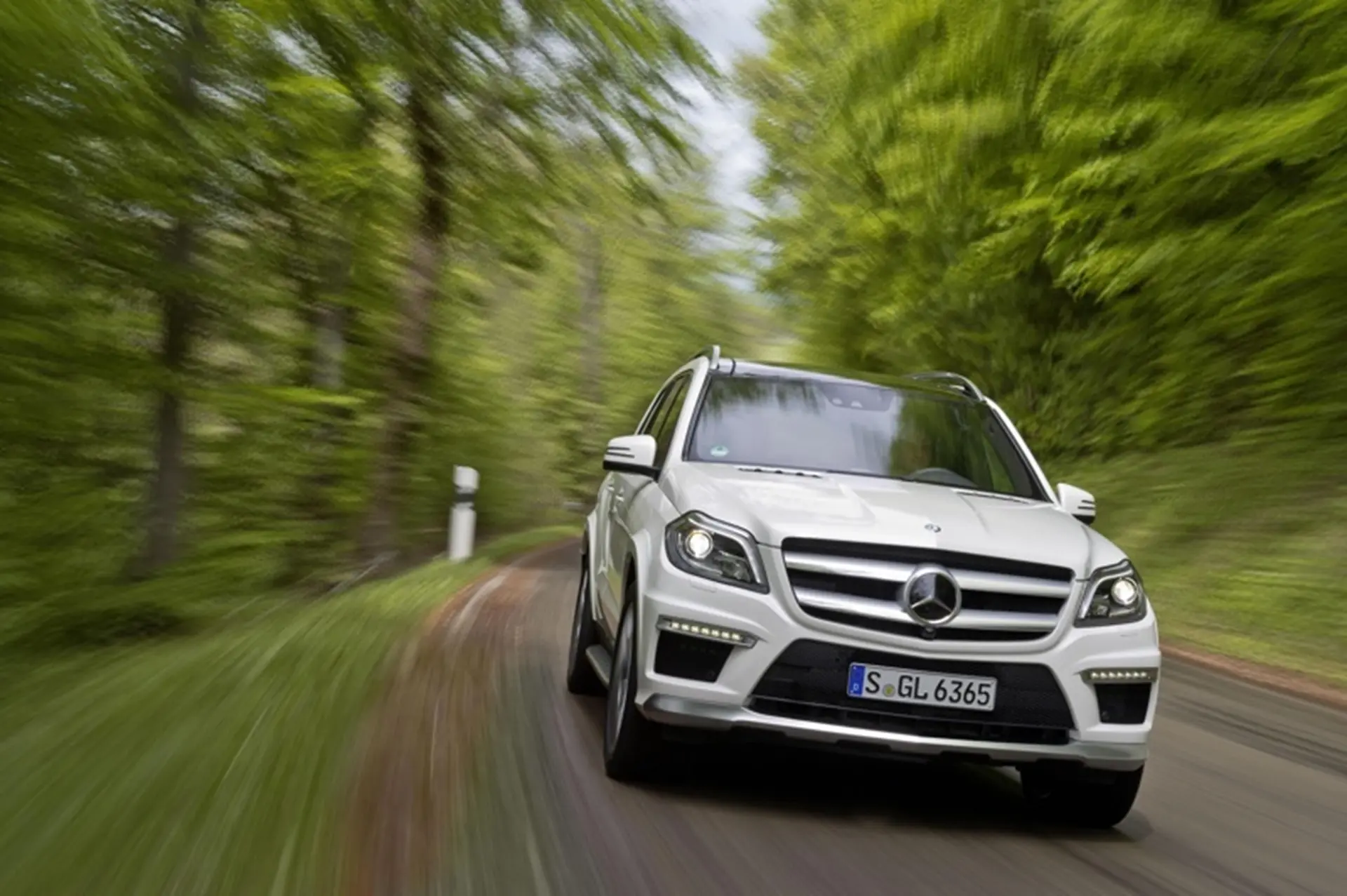 Mercedes-Benz GL 63 AMG 2012