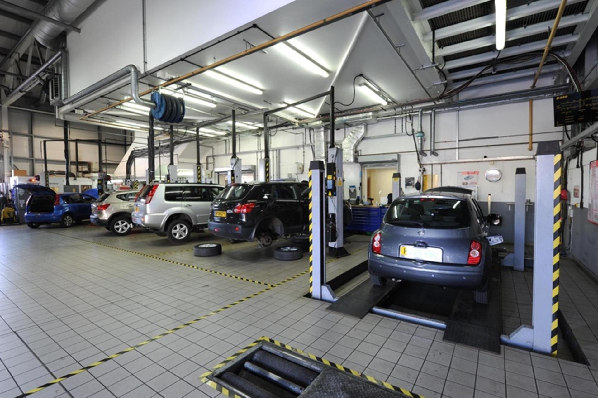 NISSAN SPRINGS INTO CUSTOMERS GOOD BOOKS