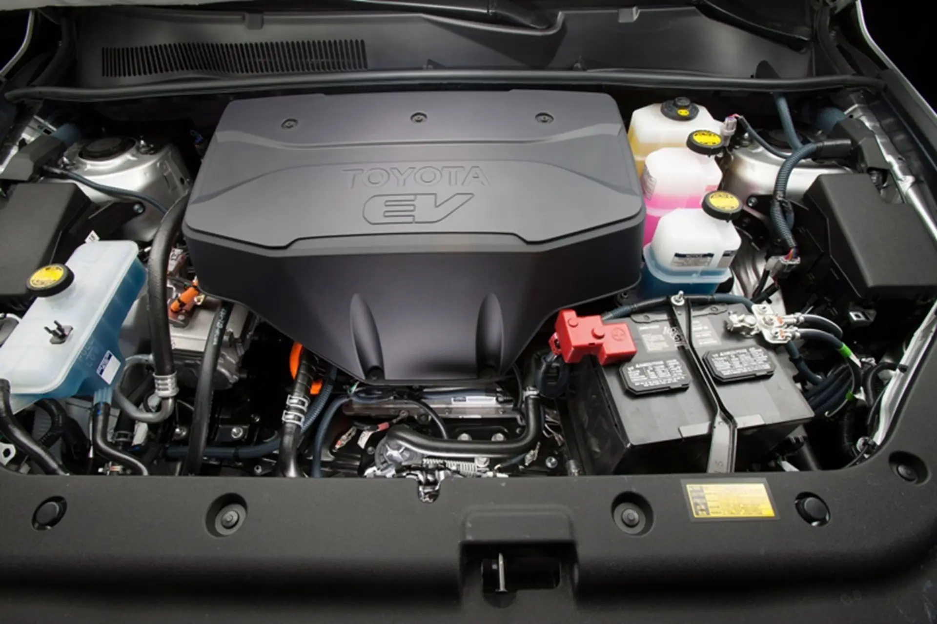 Toyota RAV4 electric vehicle engine