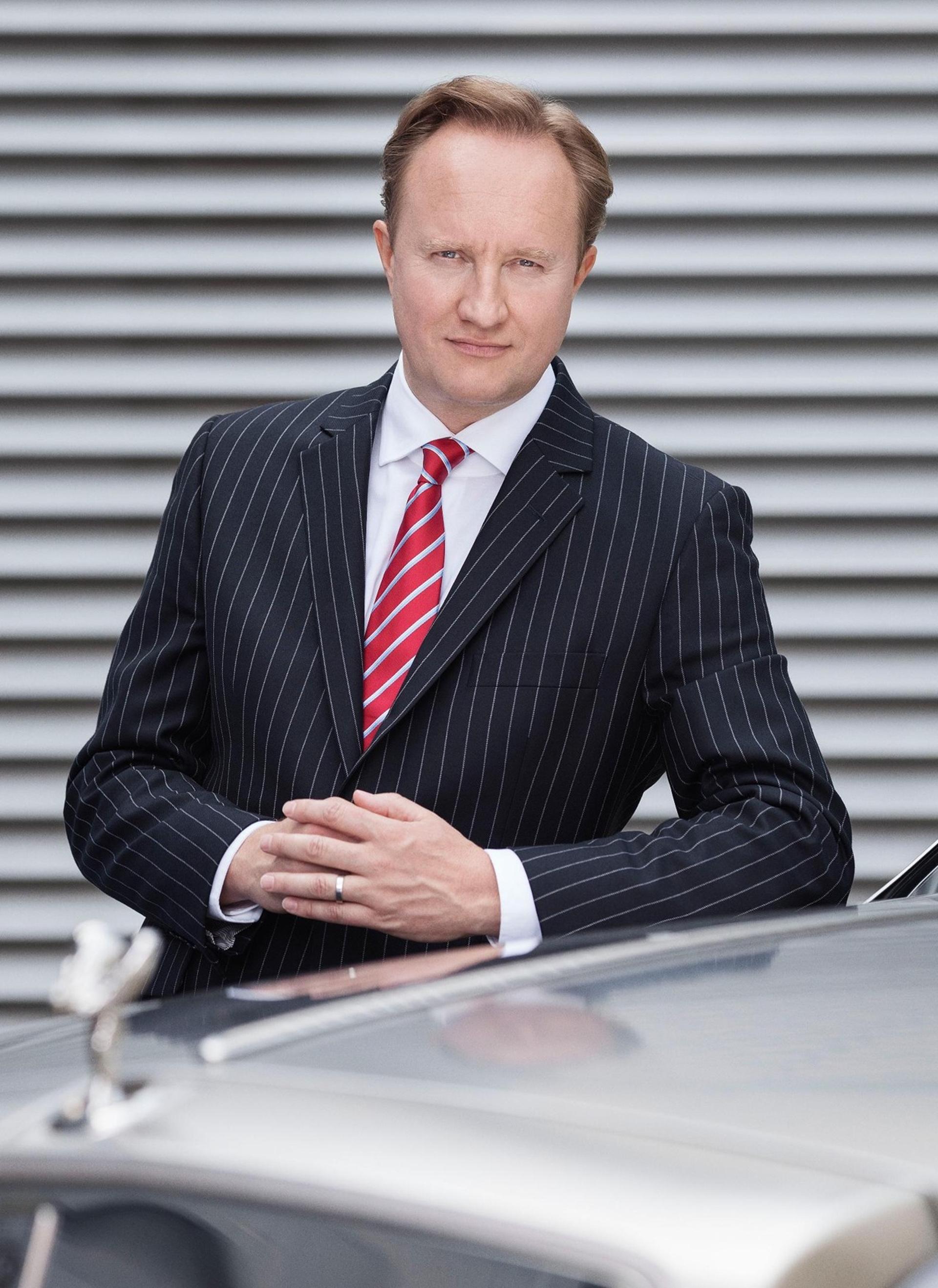 ROLLS-ROYCE APPOINTS NEW DESIGN DIRECTOR