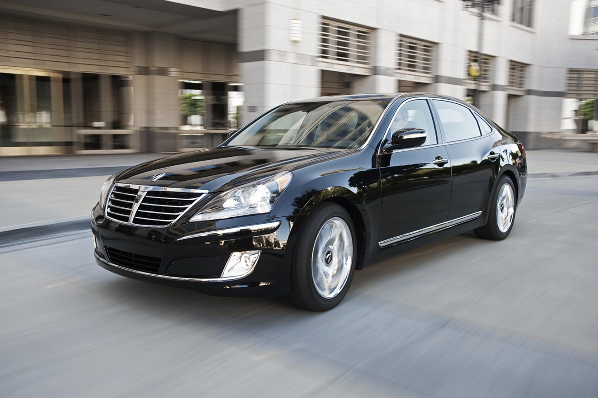 2013 HYUNDAI EQUUS OFFERS AN INTELLIGENT LUXURY OWNERSHIP EXPERIENCE