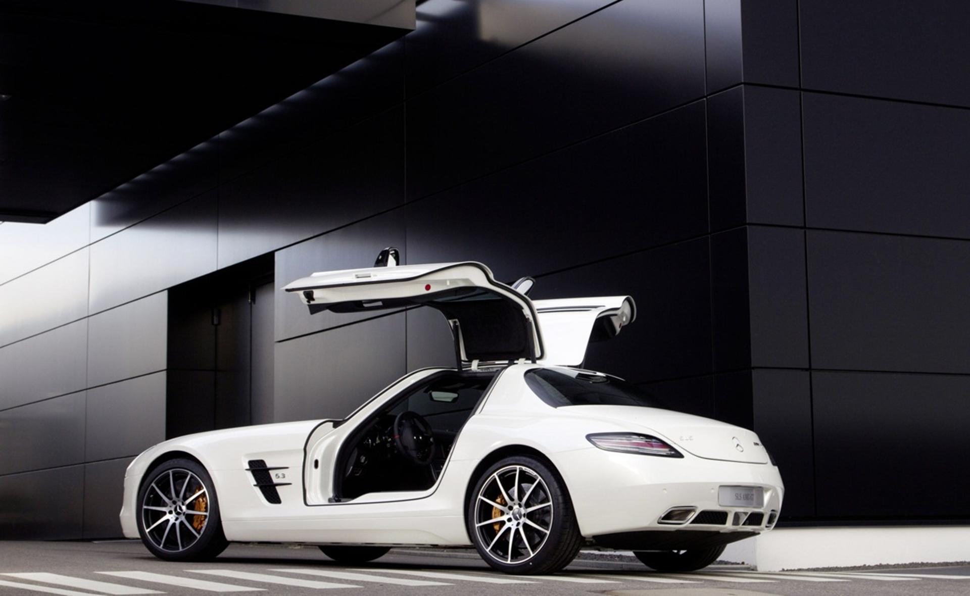 The new SLS AMG GT – Enhanced driving dynamics