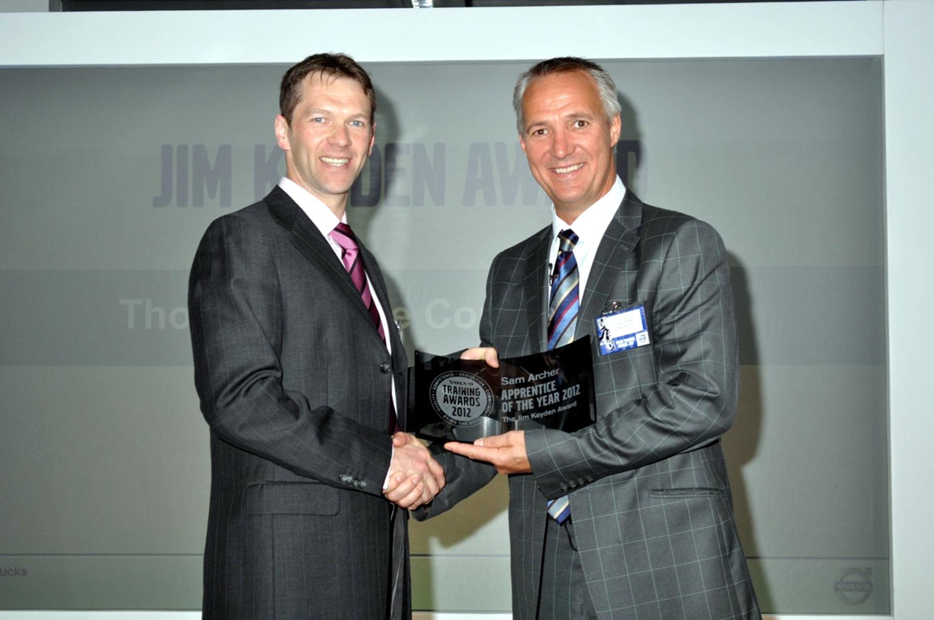 DEALER WORKSHOP APPRENTICE TECHNICIANS TAKE TOP TRAINING AWARDS