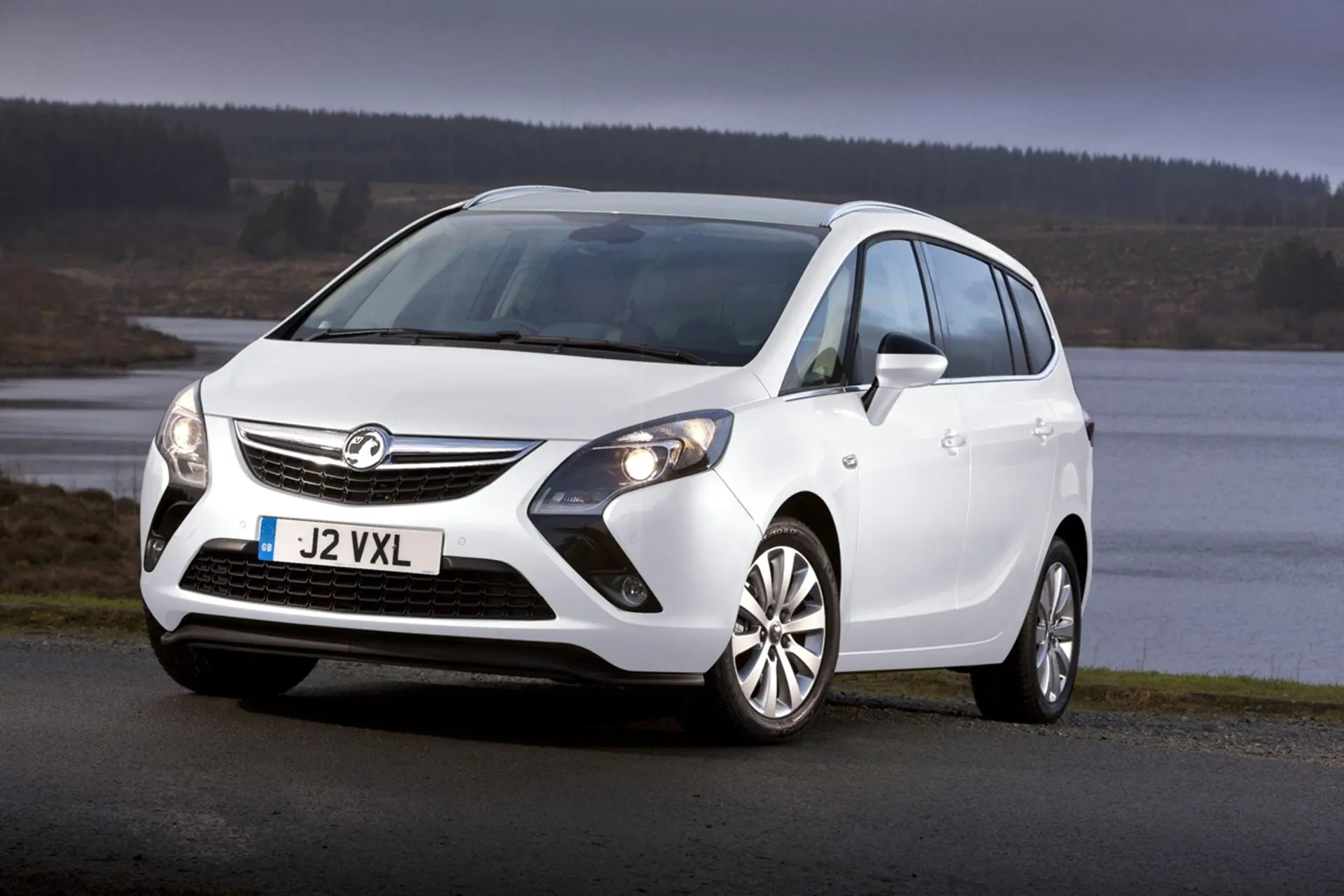 vauxhall zafira tourer
