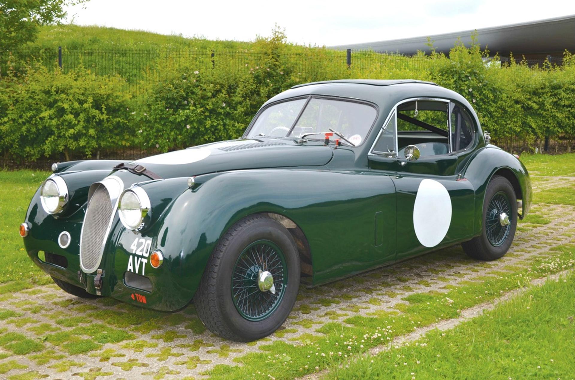 BIGGEST FINE MOTOR CARS AUCTION TO BE HELD AT BLENHEIM PALACE