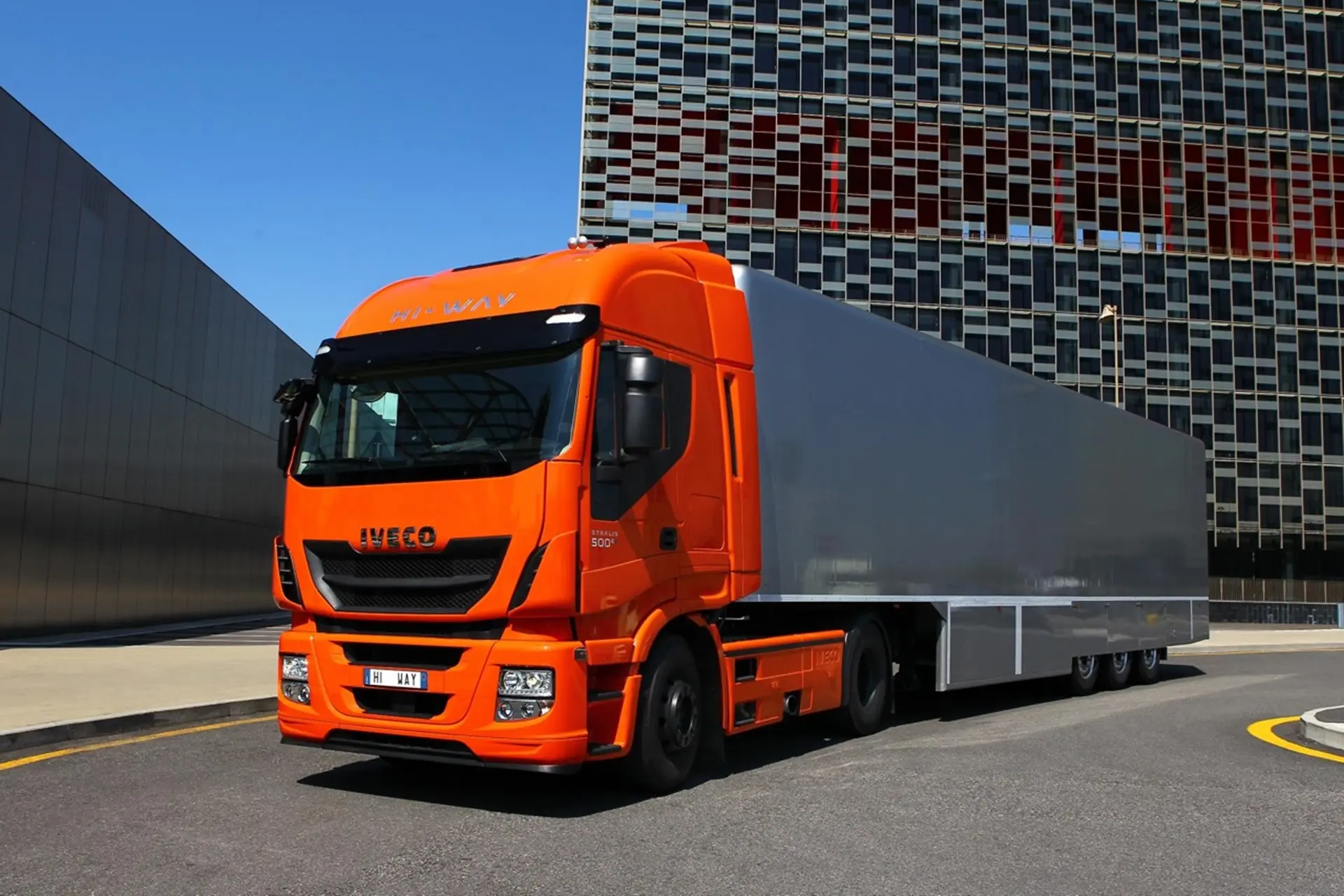 Iveco Stralis Hi-Way Truck