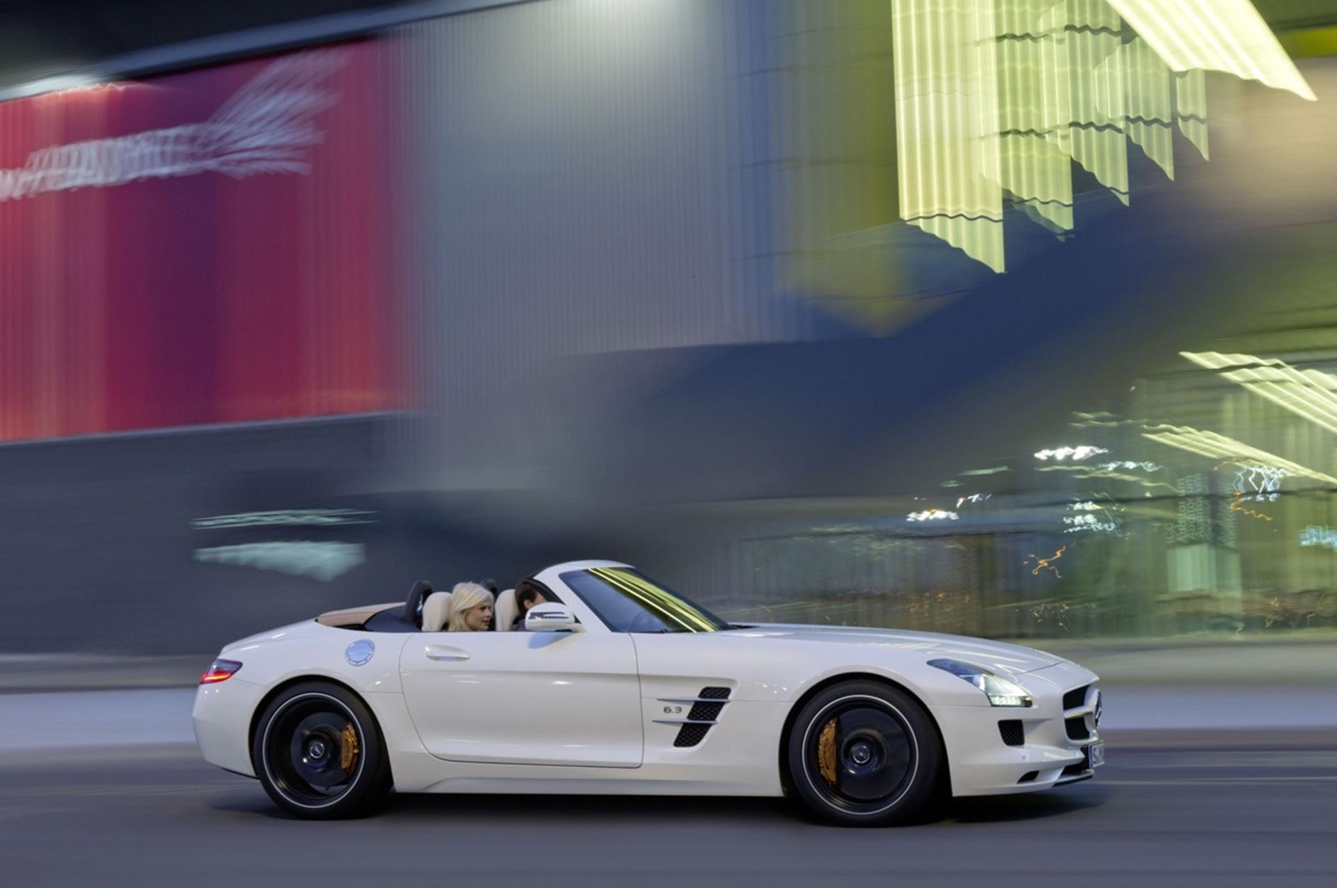 Mercedes-Benz and smart win accolades for top design