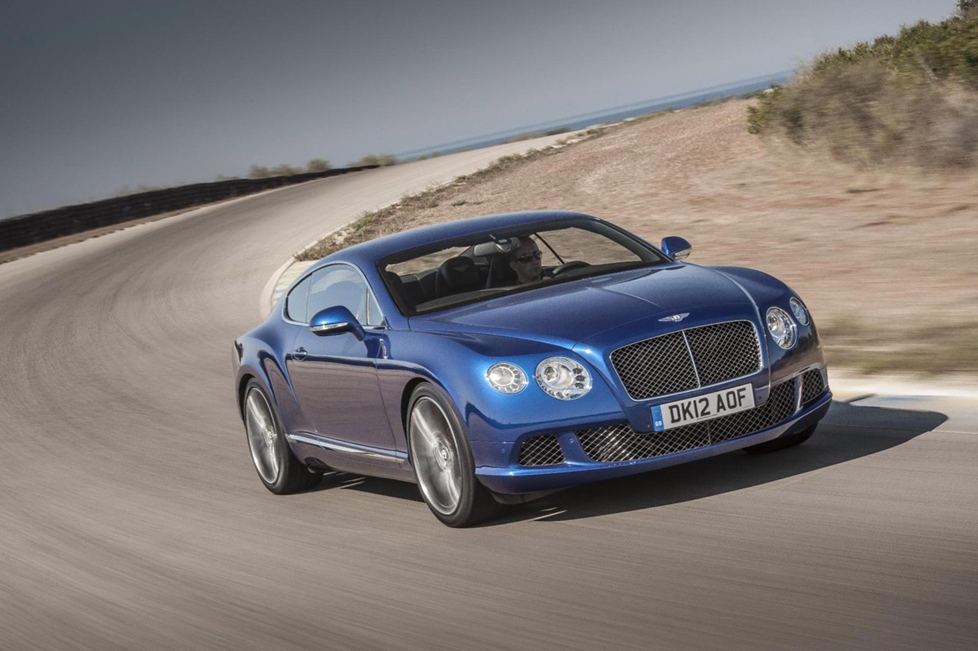 THREE PREMIERES FOR BENTLEY AT MOSCOW MOTOR SHOW 2012