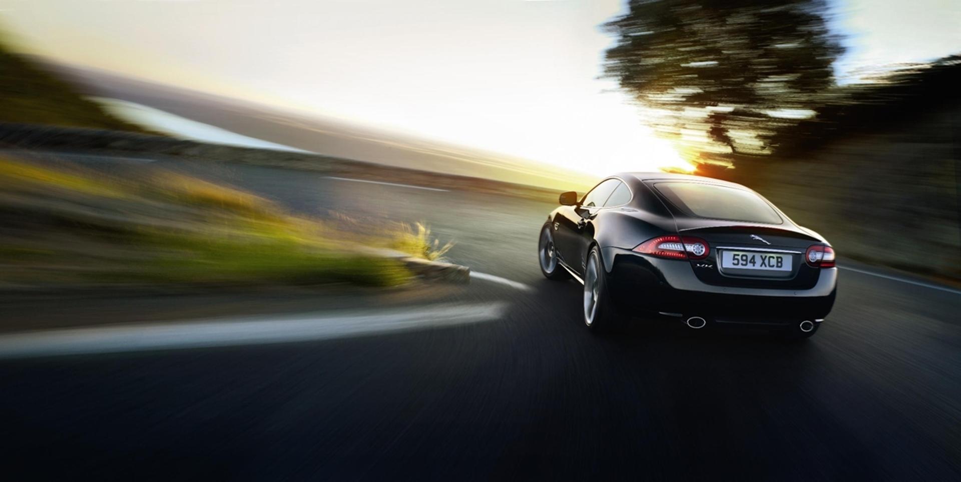 STELLAR JAGUAR LINE UP CONFIRMED FOR SALON PRIVÉ 2012