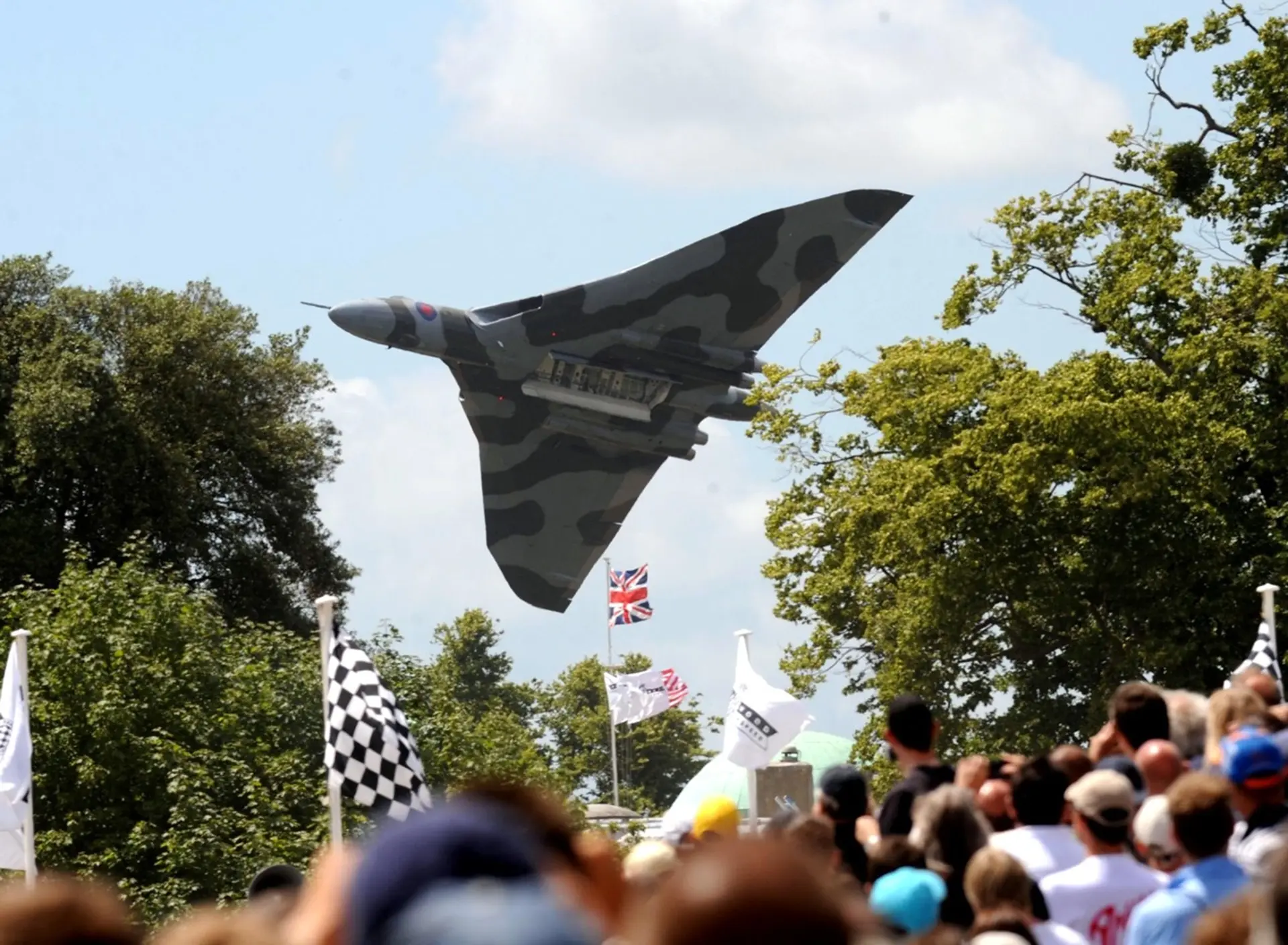 Vulcan XH558