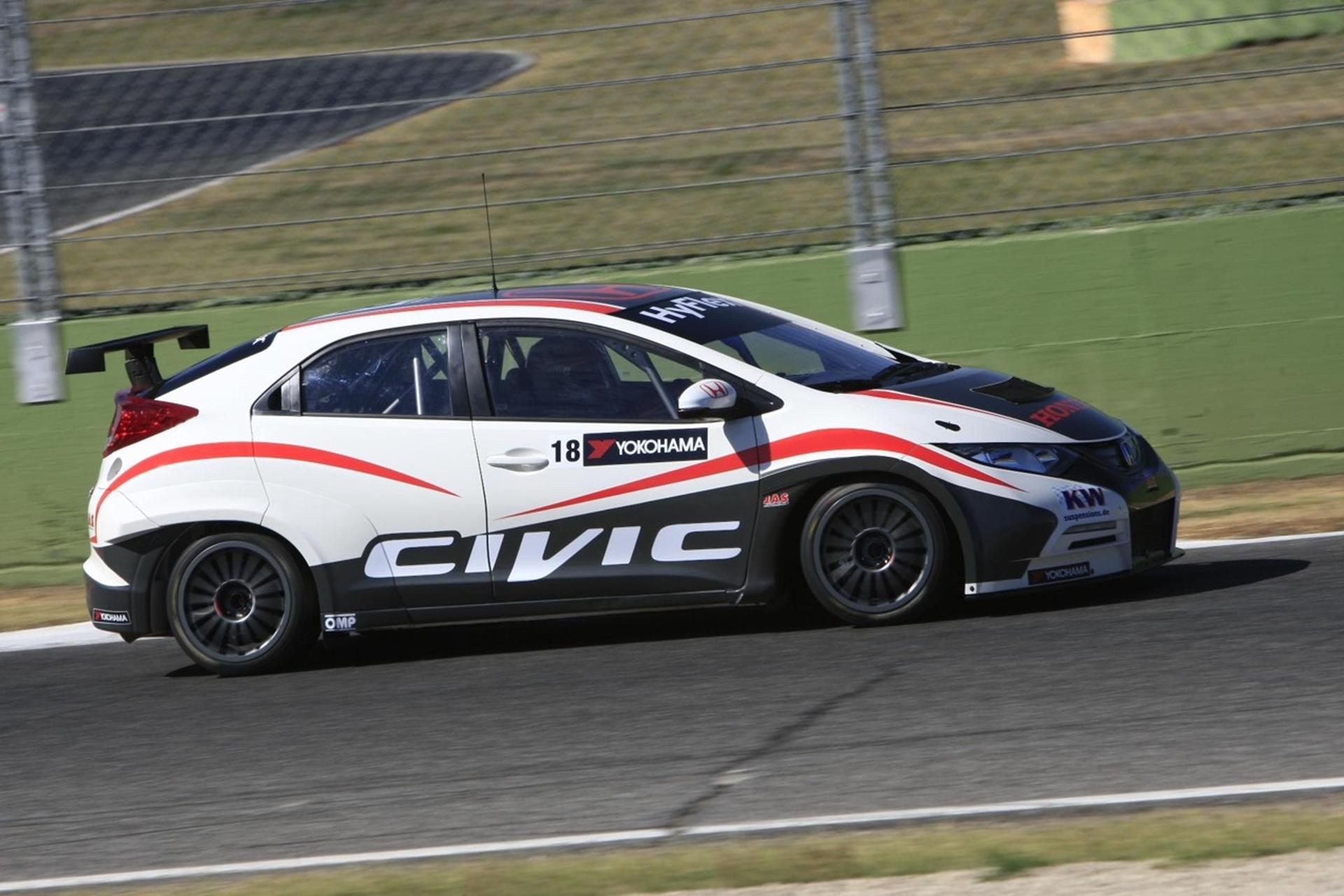 TRACK TESTING BEGINS ON THE CIVIC WTCC