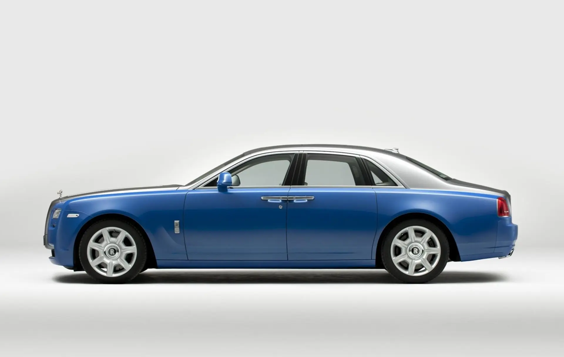 Rolls-Royce Art Deco Inspired Ghost