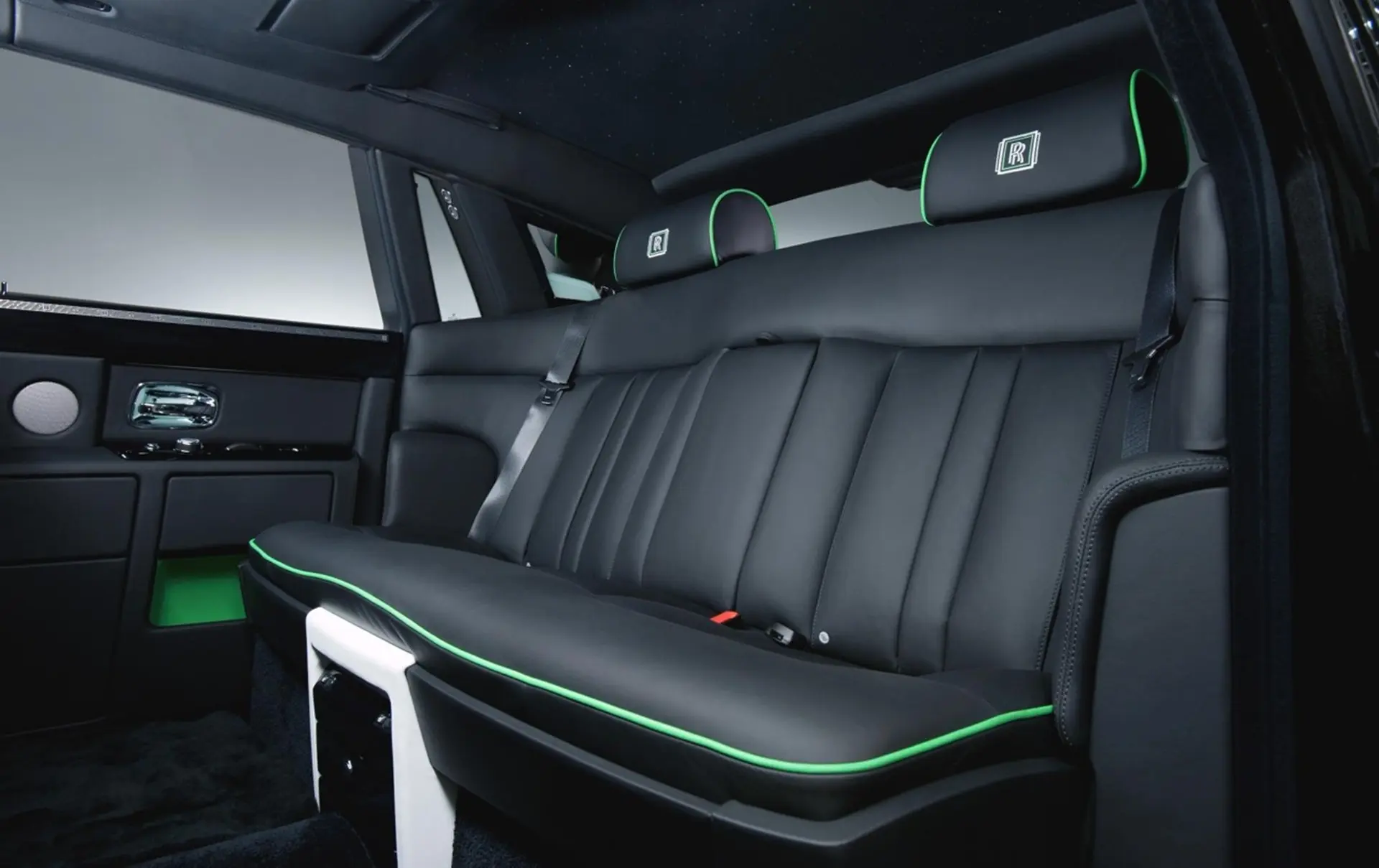 Rolls-Royce Motor Cars presents Art Deco Inspired Phantom 2012