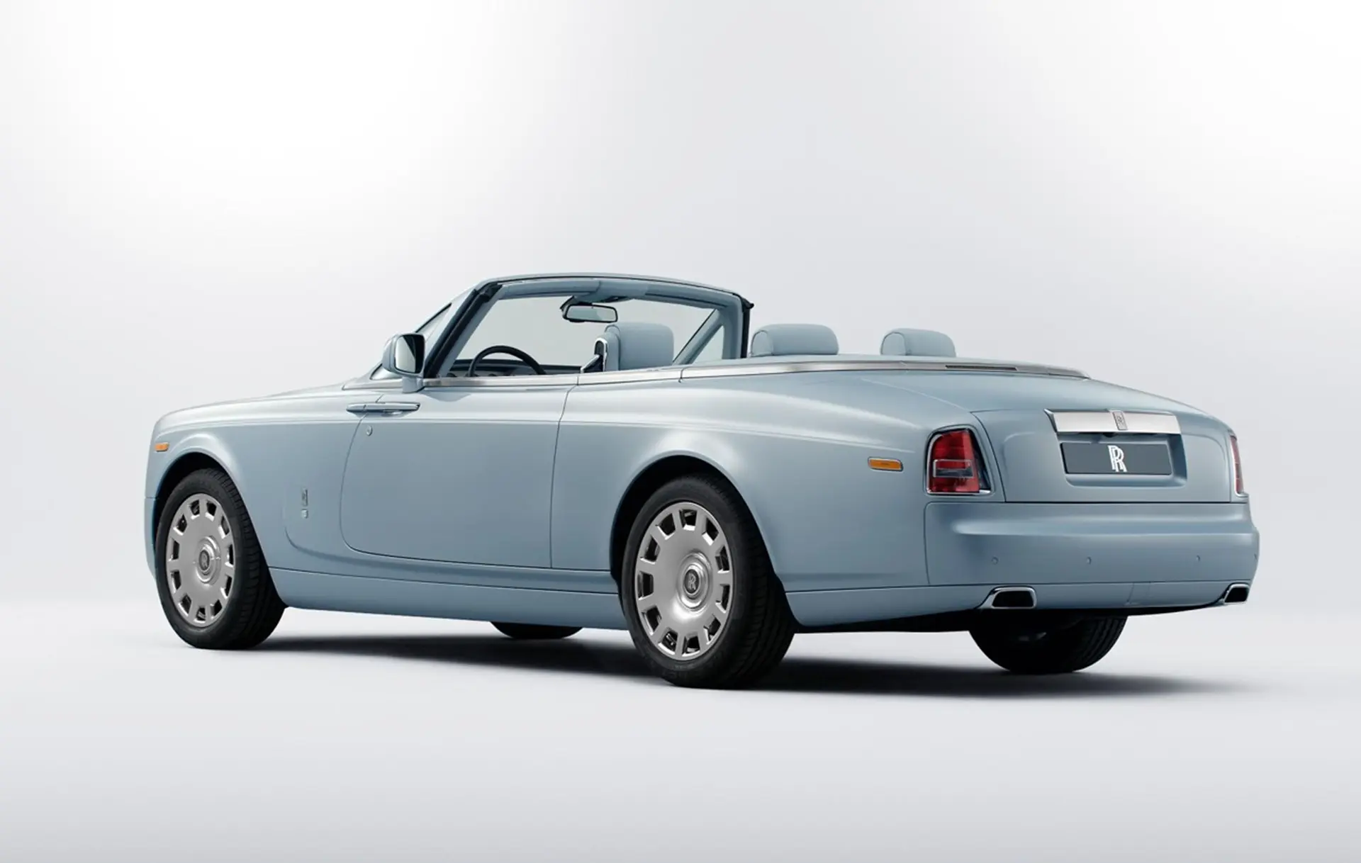Rolls-Royce Motor Cars presents Art Deco Inspired Phantom 2012