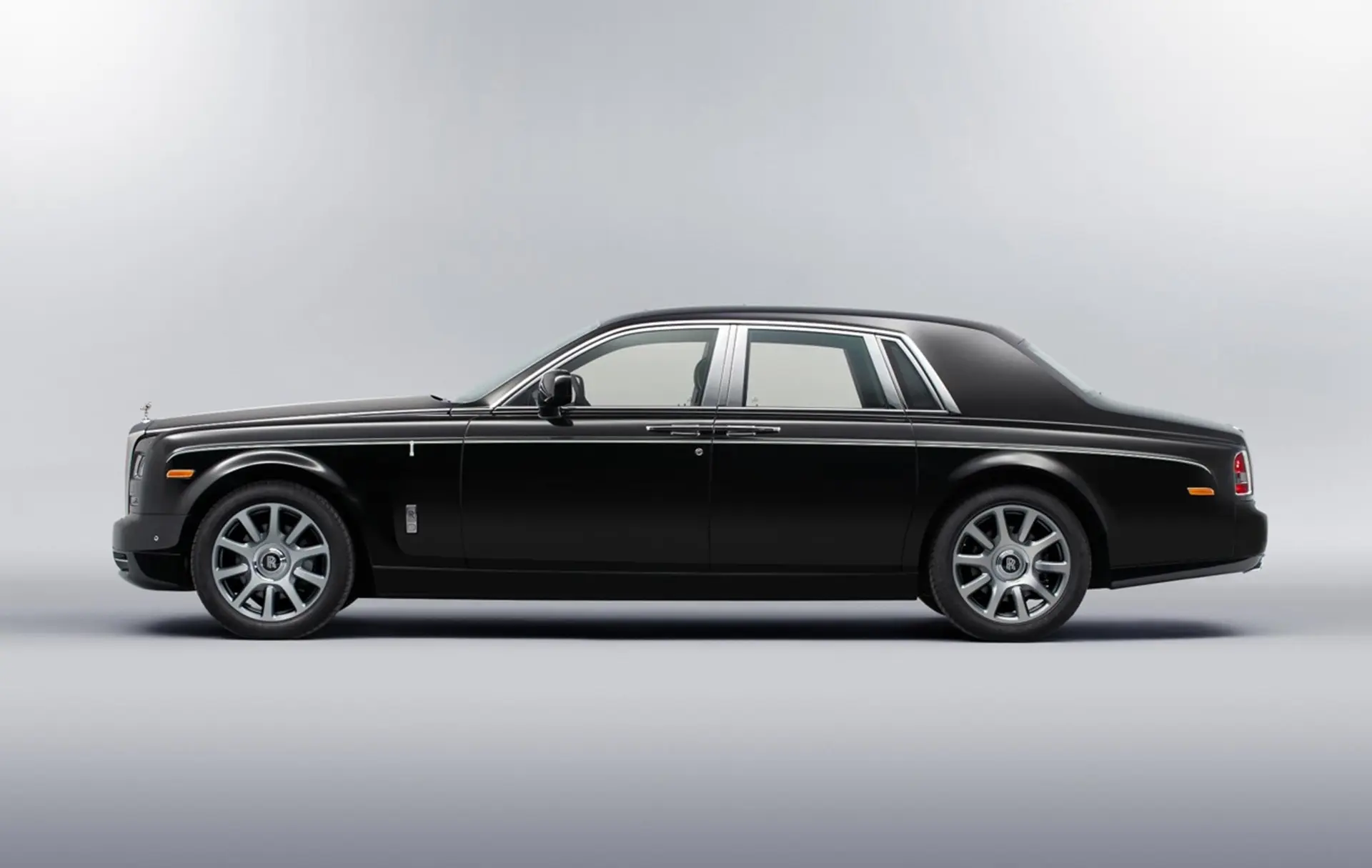 Rolls Royce Paris Motor Show