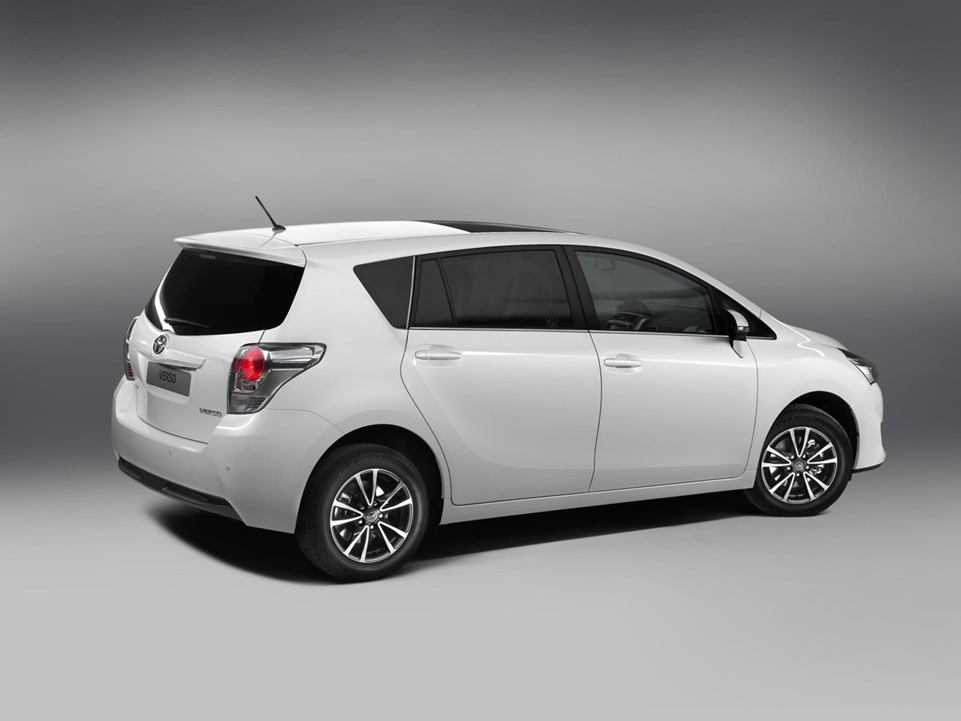 THE NEW TOYOTA VERSO PARIS MOTOR SHOW 2012