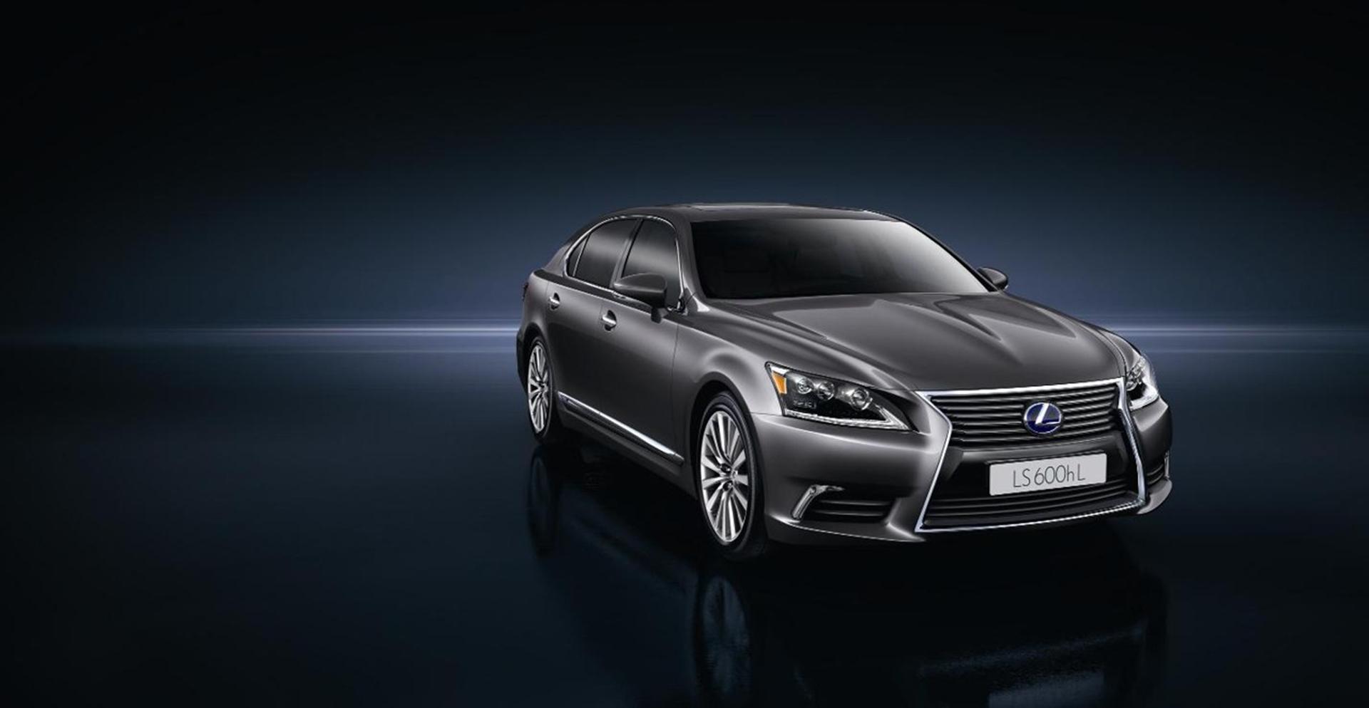 NEW LEXUS LS: WORLD-FIRST TECHNOLOGY AS STANDARD