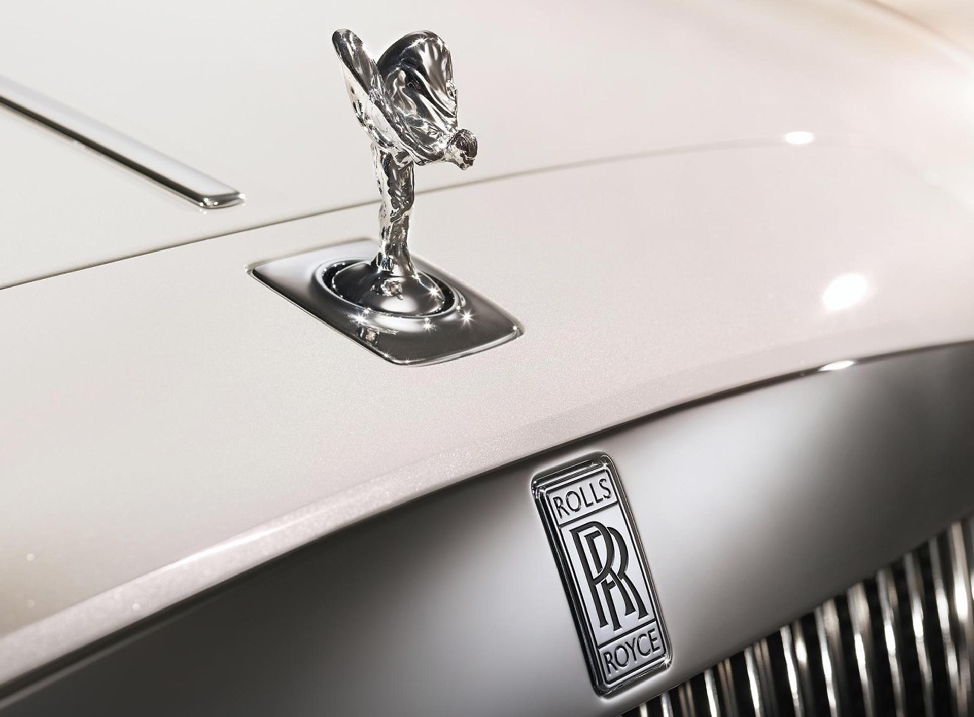 ROLLS-ROYCE OPENS FIRST SHOWROOM IN LATIN AMERICA