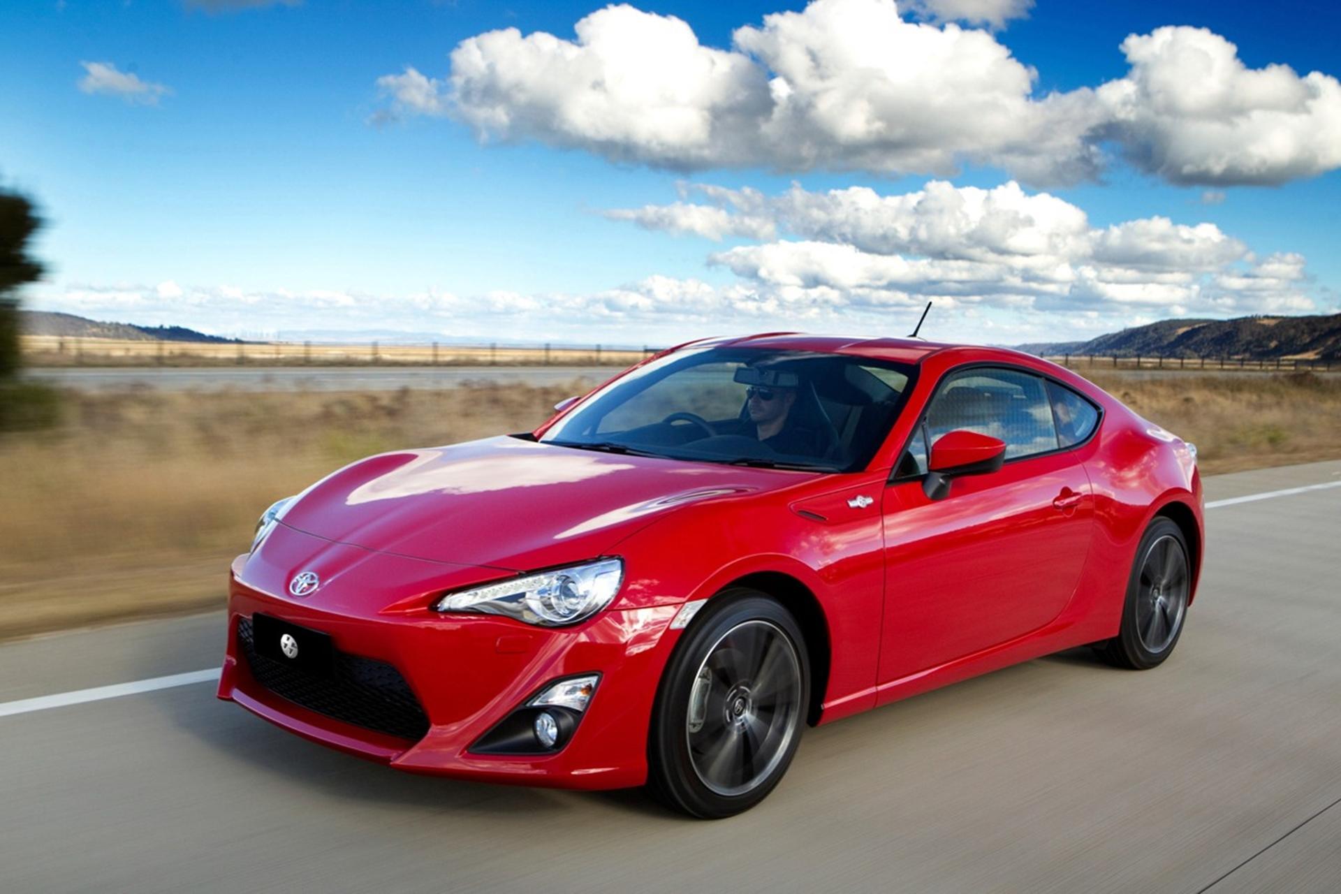 Toyota GT86 NAMED BEST COUPE IN 2012