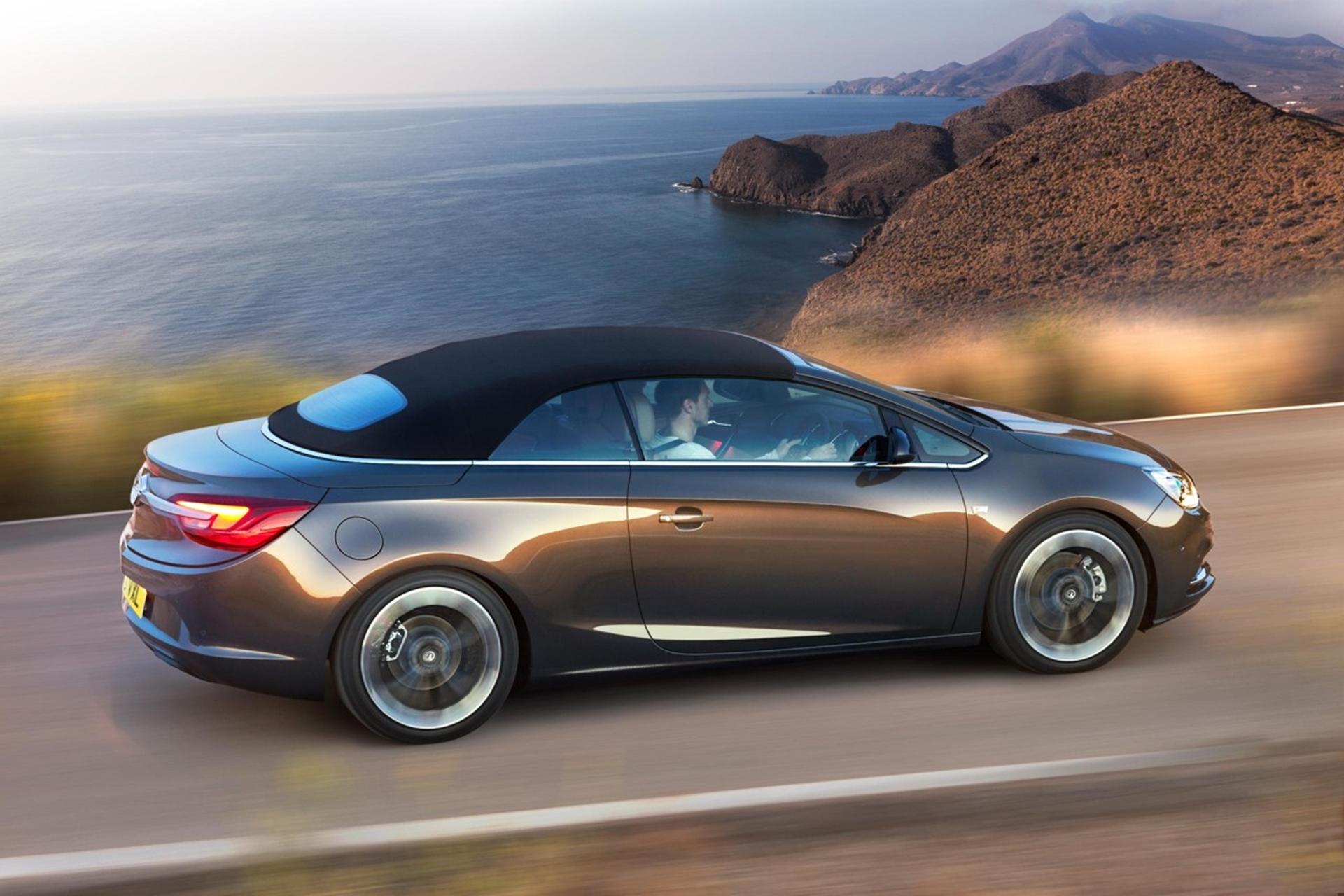 Vauxhall Cascada: World Cup qualifying fixture between Poland and England