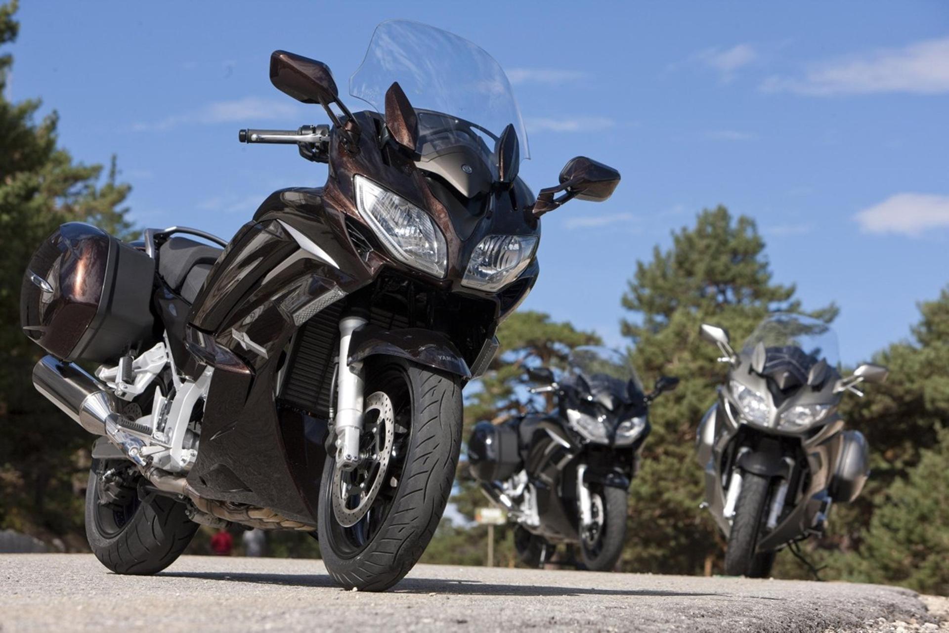 YAMAHA’S NEW FJR1300A MAKES AN IMPRESSION