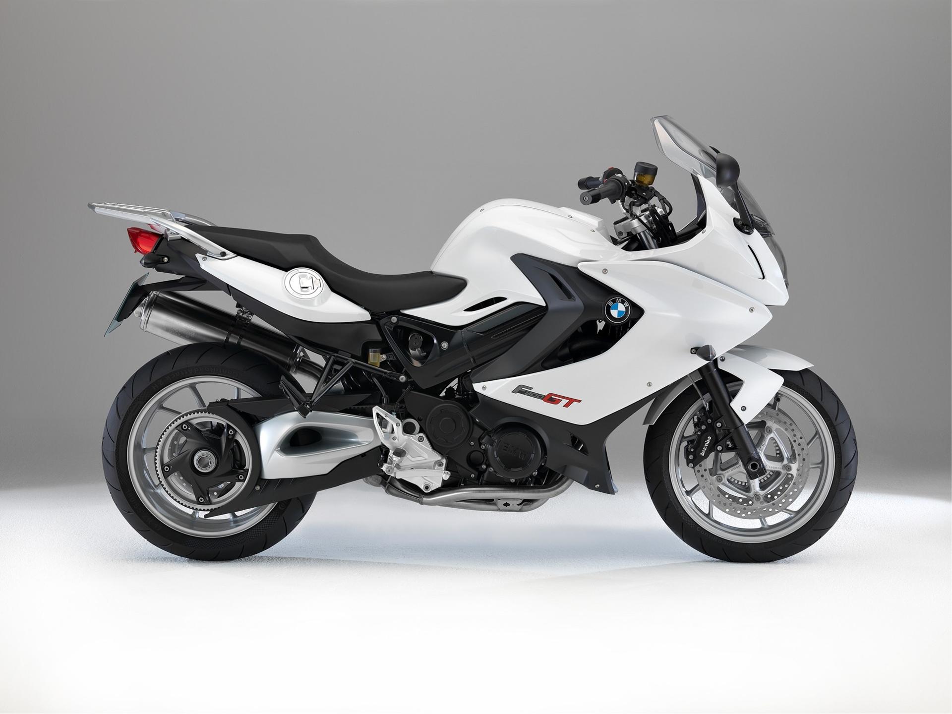 BMW F 800 GT a more dynamic