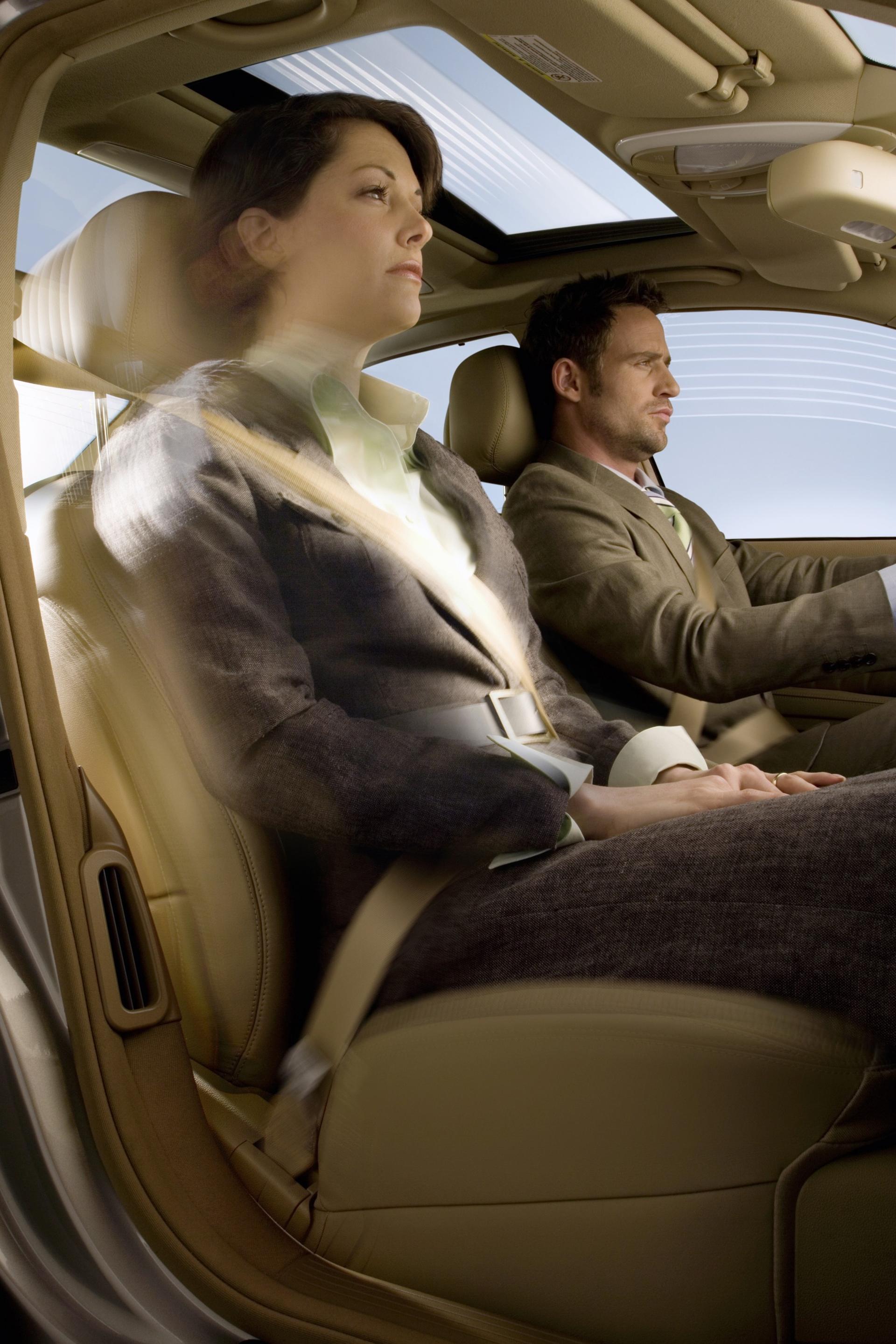 Mercedes-Benz – Ten years of PRE-SAFE