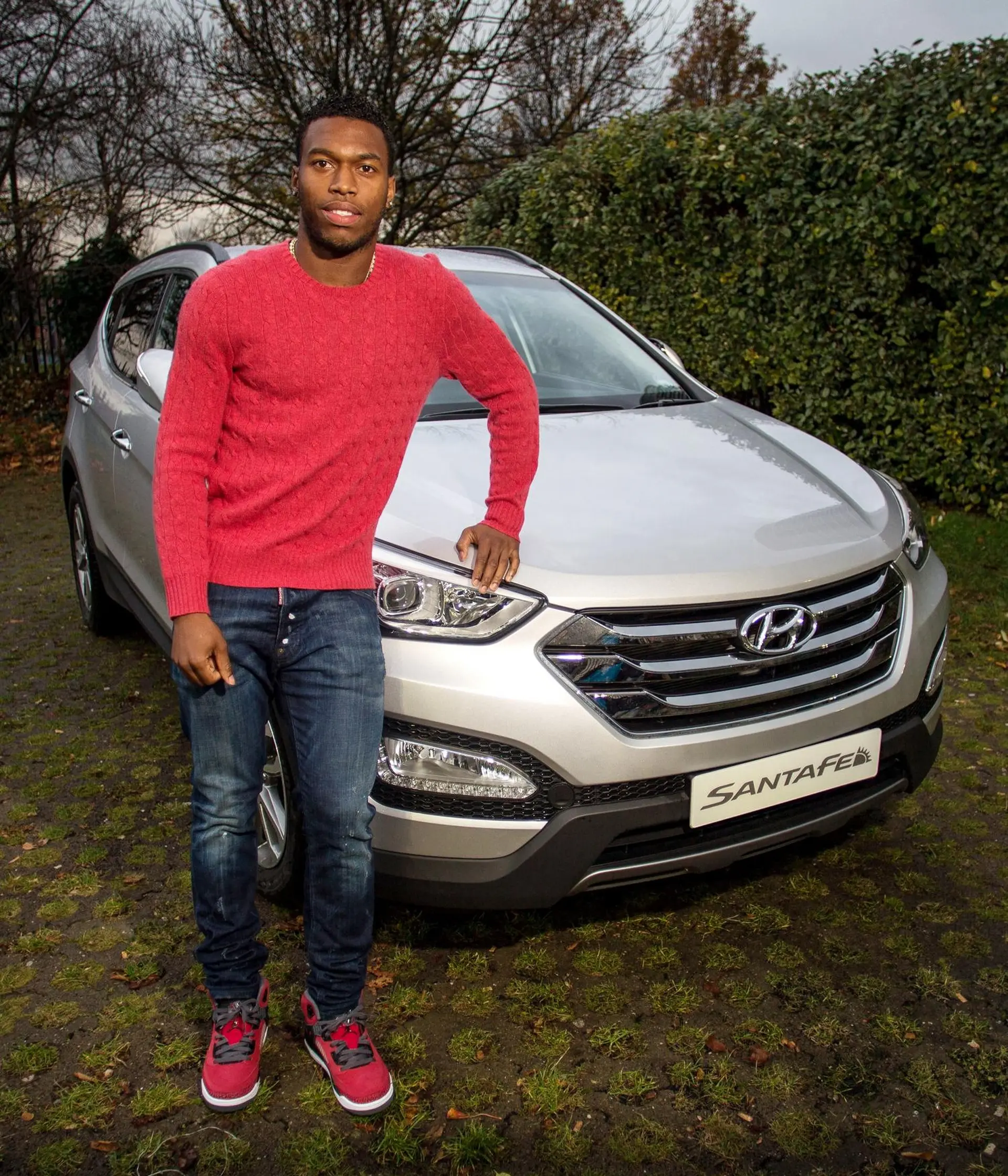 Daniel Sturridge Hyundai Santa_Fe