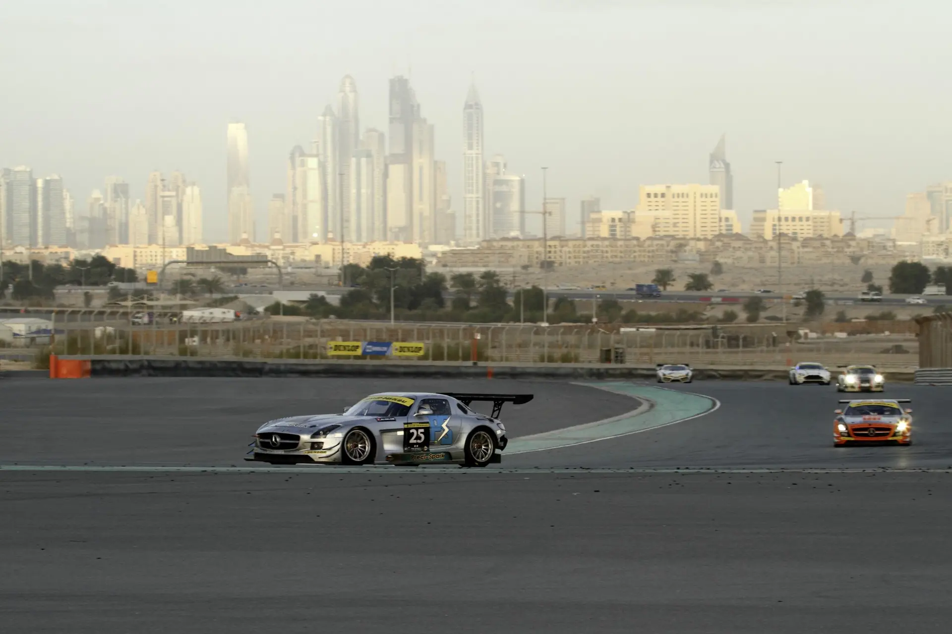 Dubai 24 Hours