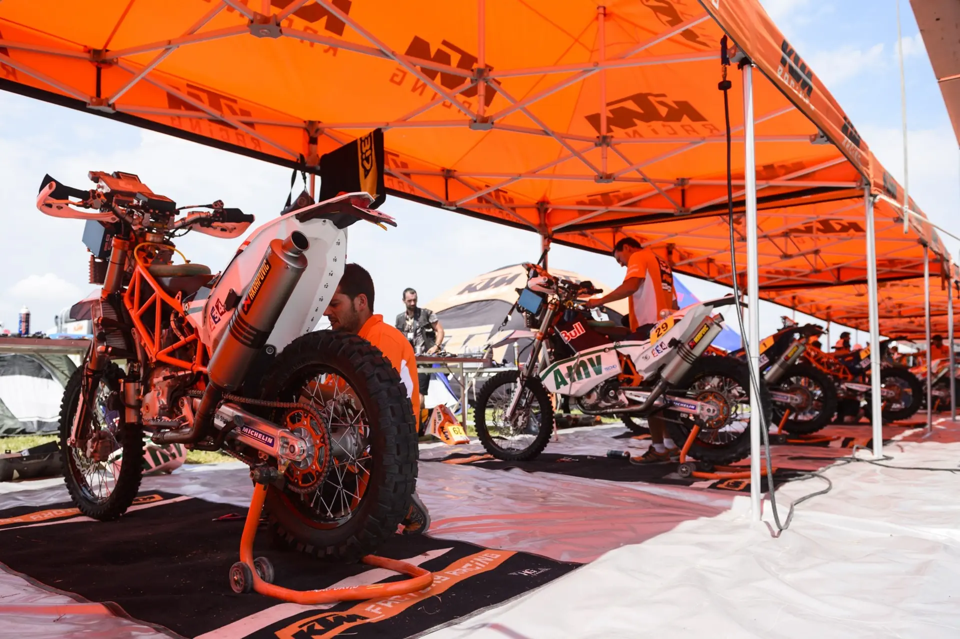 KTM Dakar