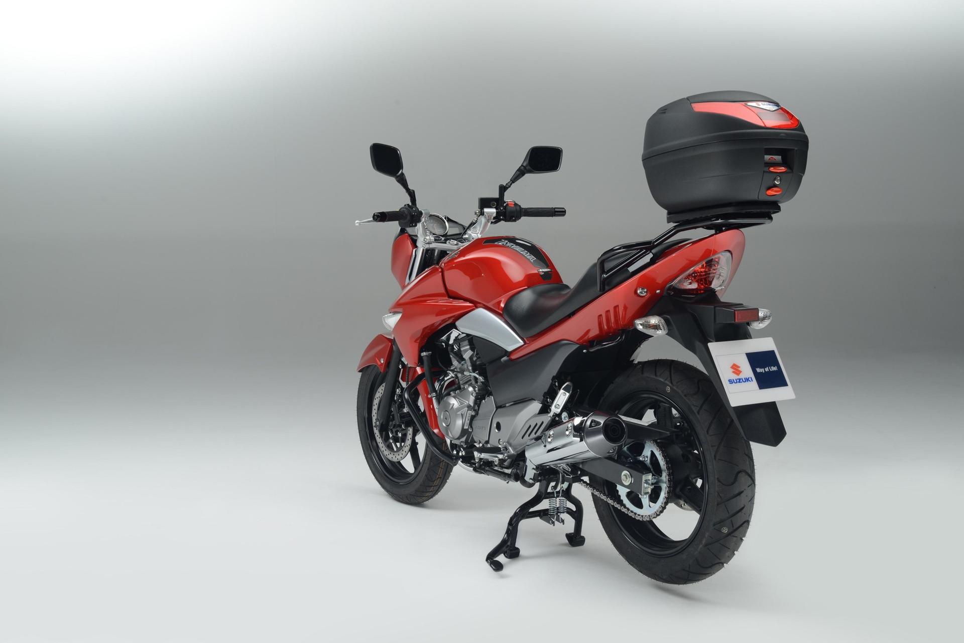 SUZUKI MOTORCYCLES LAUNCH INAZUMA 250 STREET ACCESSORY PACK