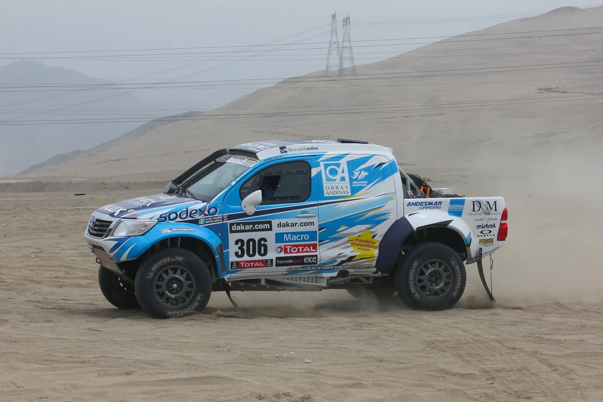 Toyota Hilux 2013