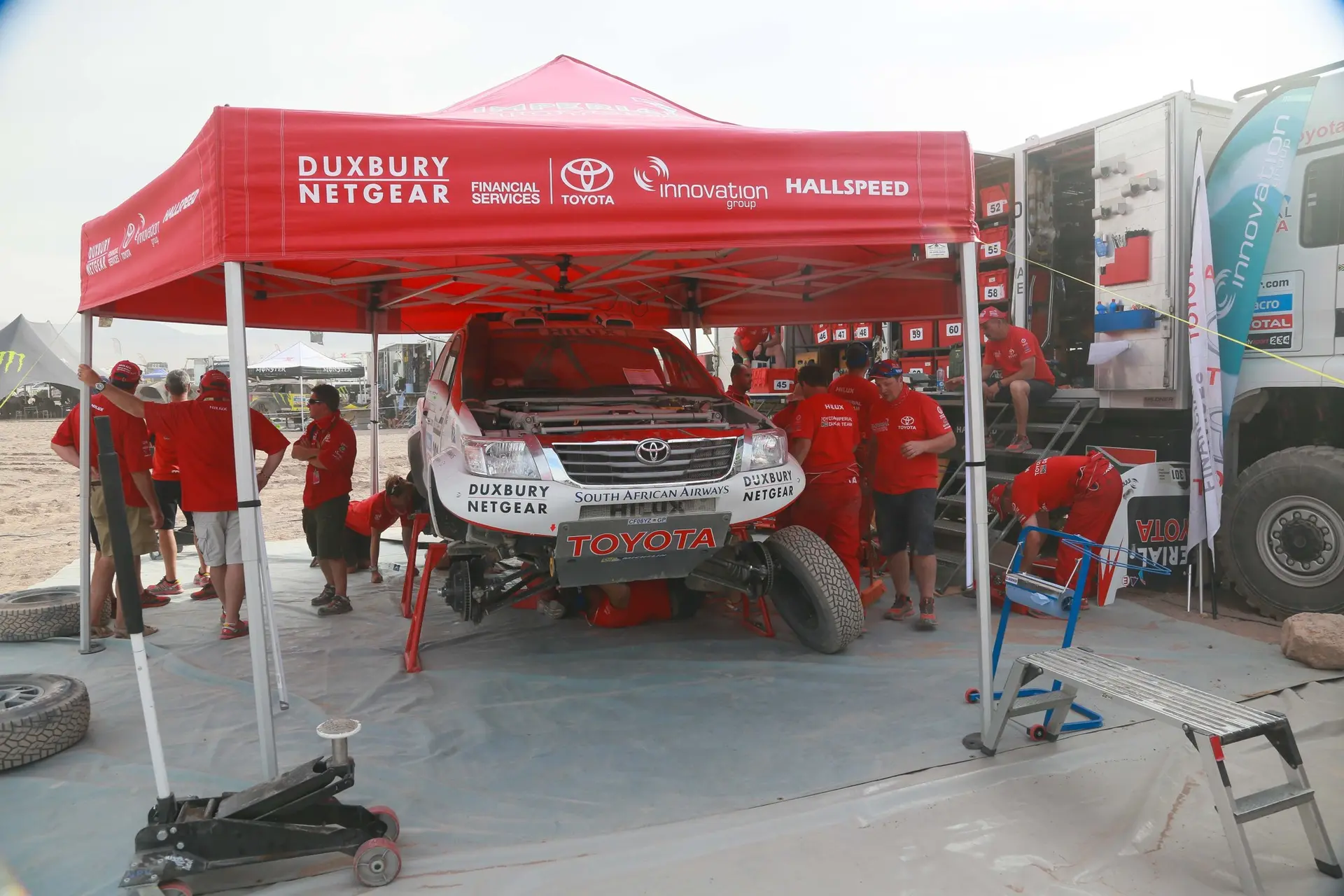 Toyota Hilux Dakar