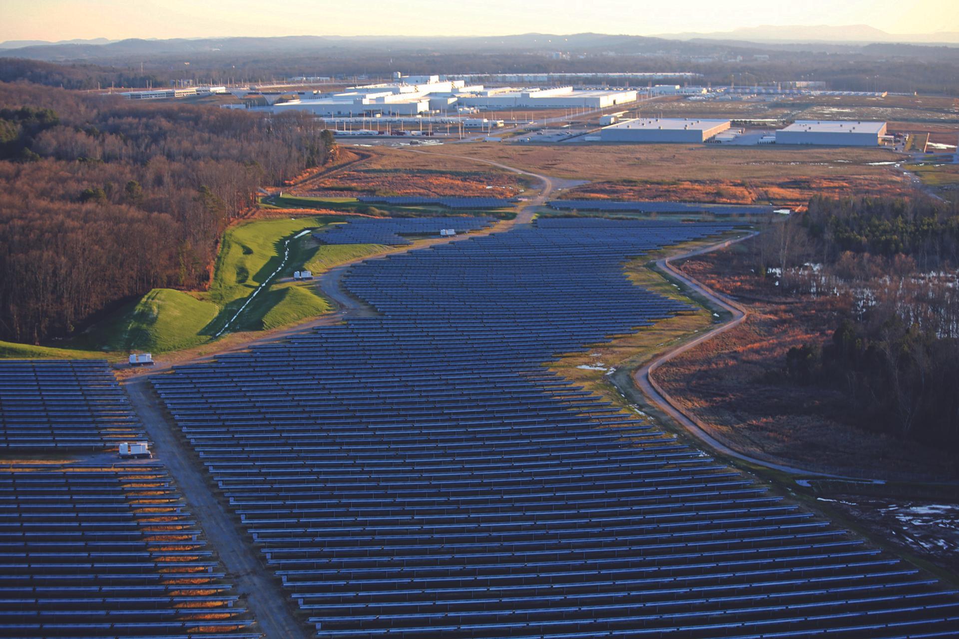 VOLKSWAGEN CHATTANOOGA POWERS UP LARGEST SOLAR PARK IN TENNESSEE