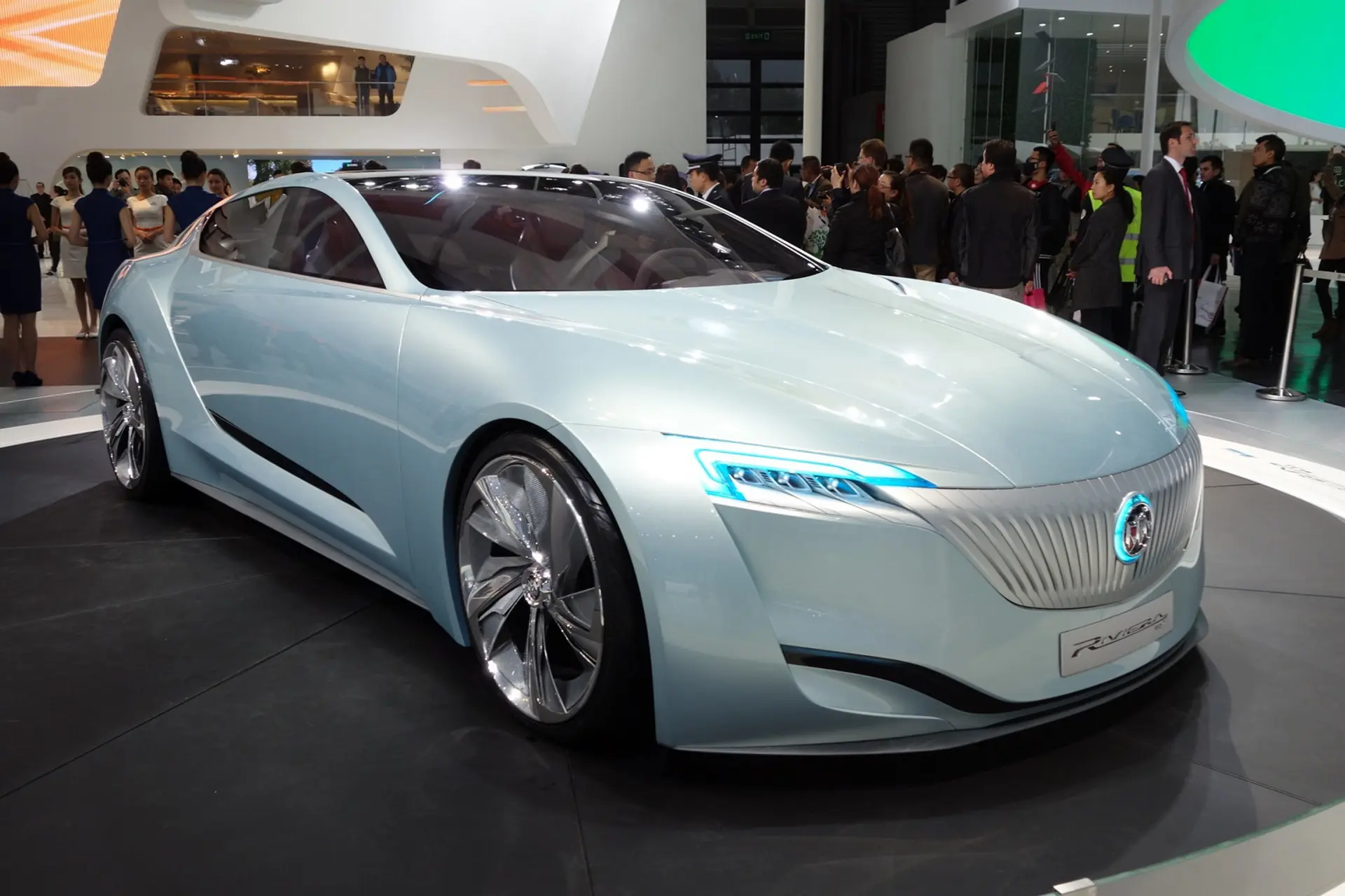 Buick riviera shanghai1
