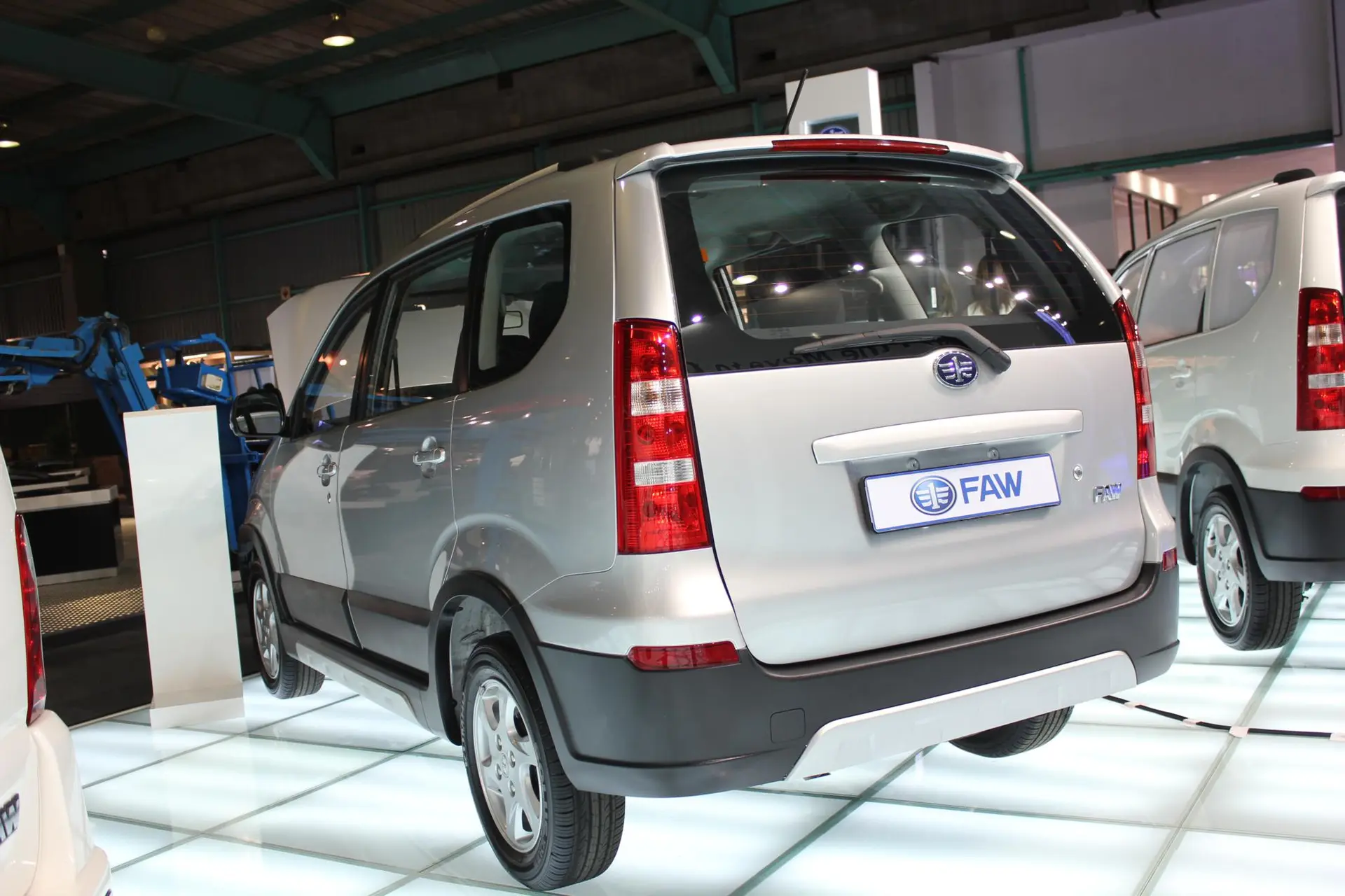 Faw johannesburg motor show 09