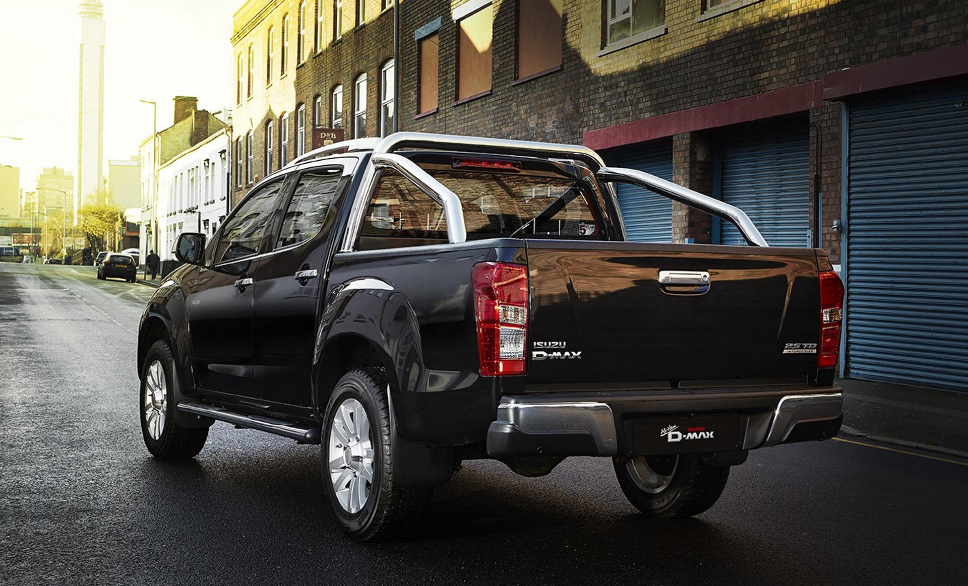 ISUZU D-MAX PICKS UP A RANGE OF NEW ACCESSORIES