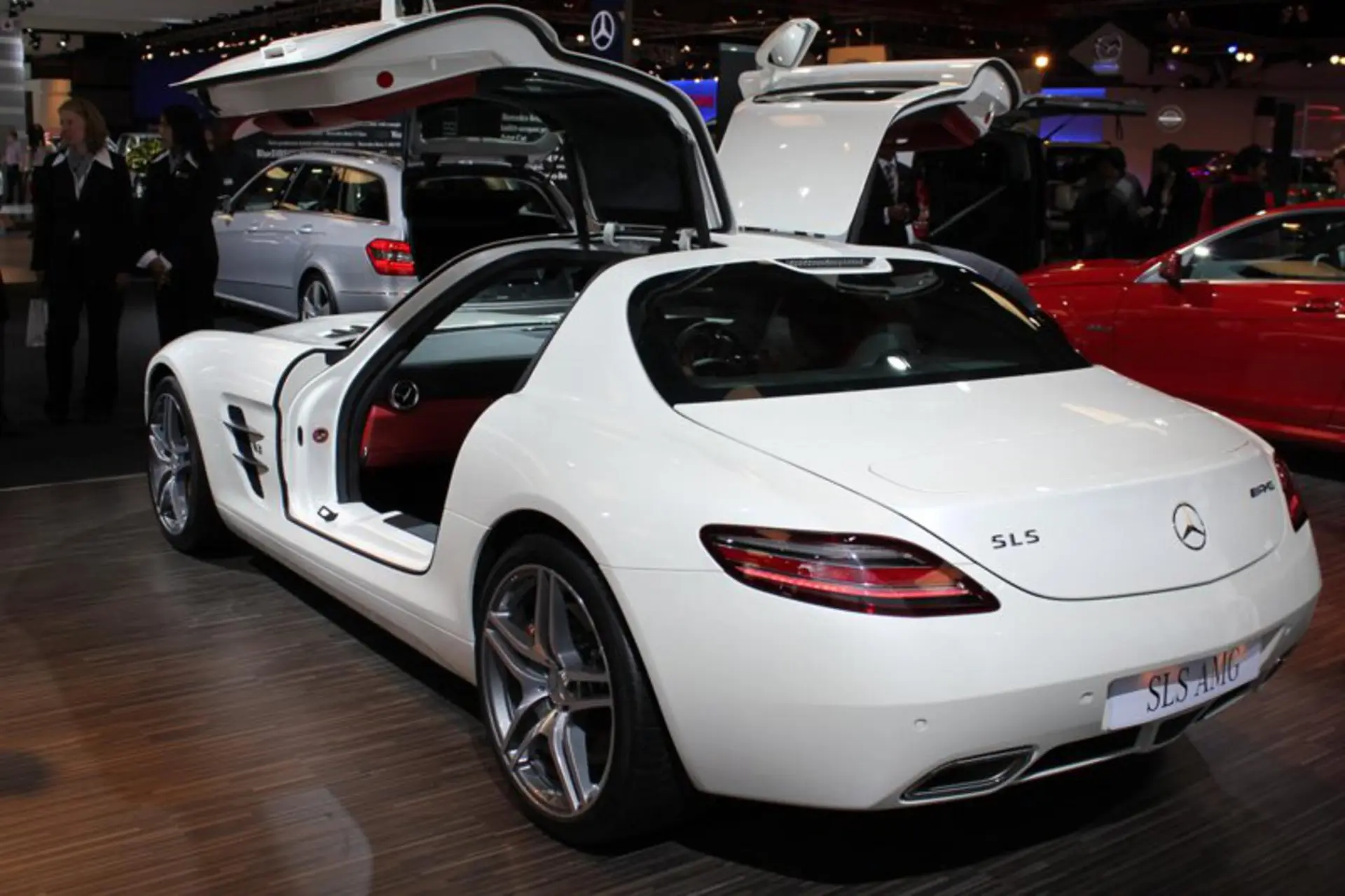 Mercedes benz johannesburg motor show 25