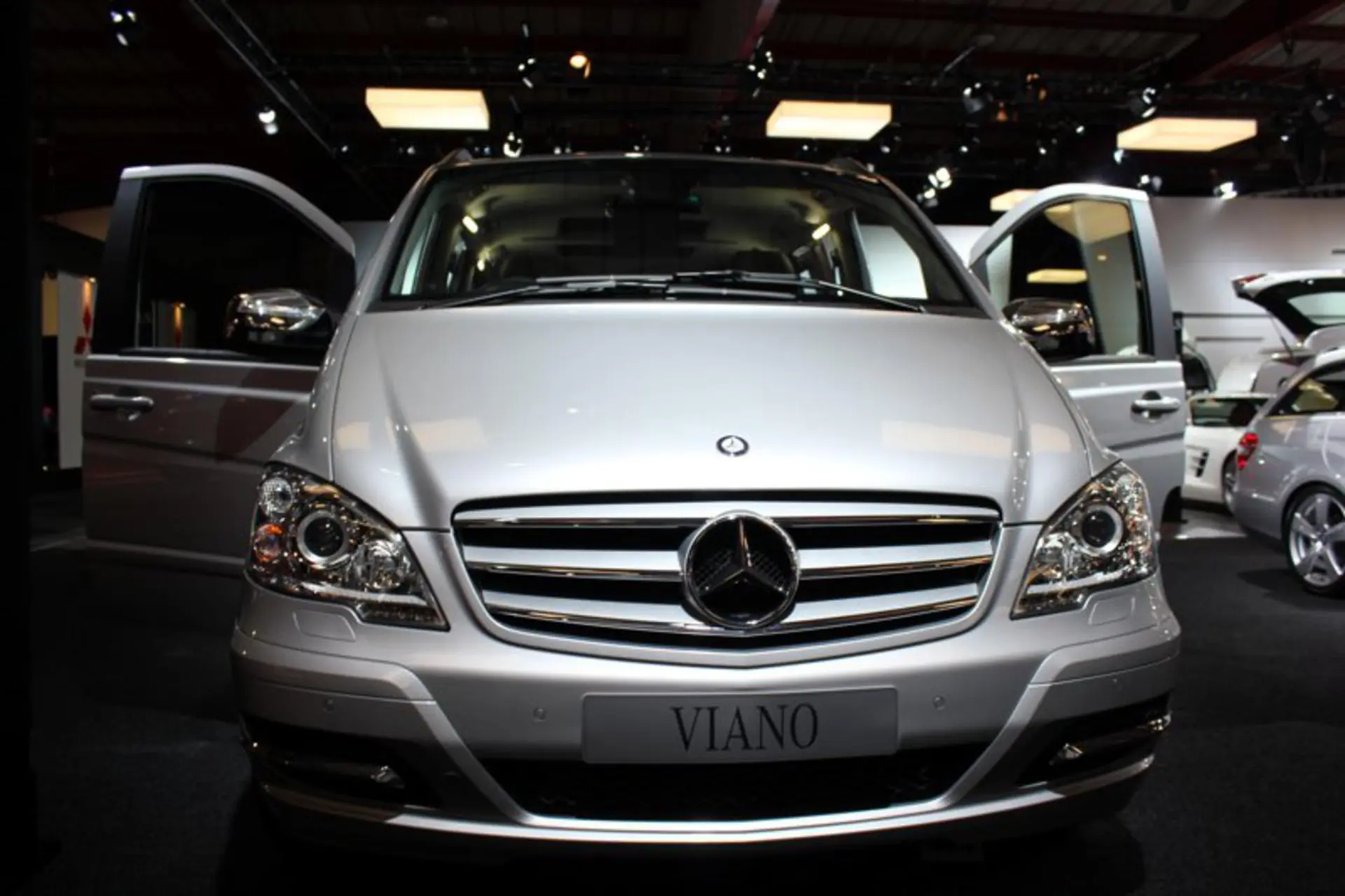 Mercedes benz johannesburg motor show 35